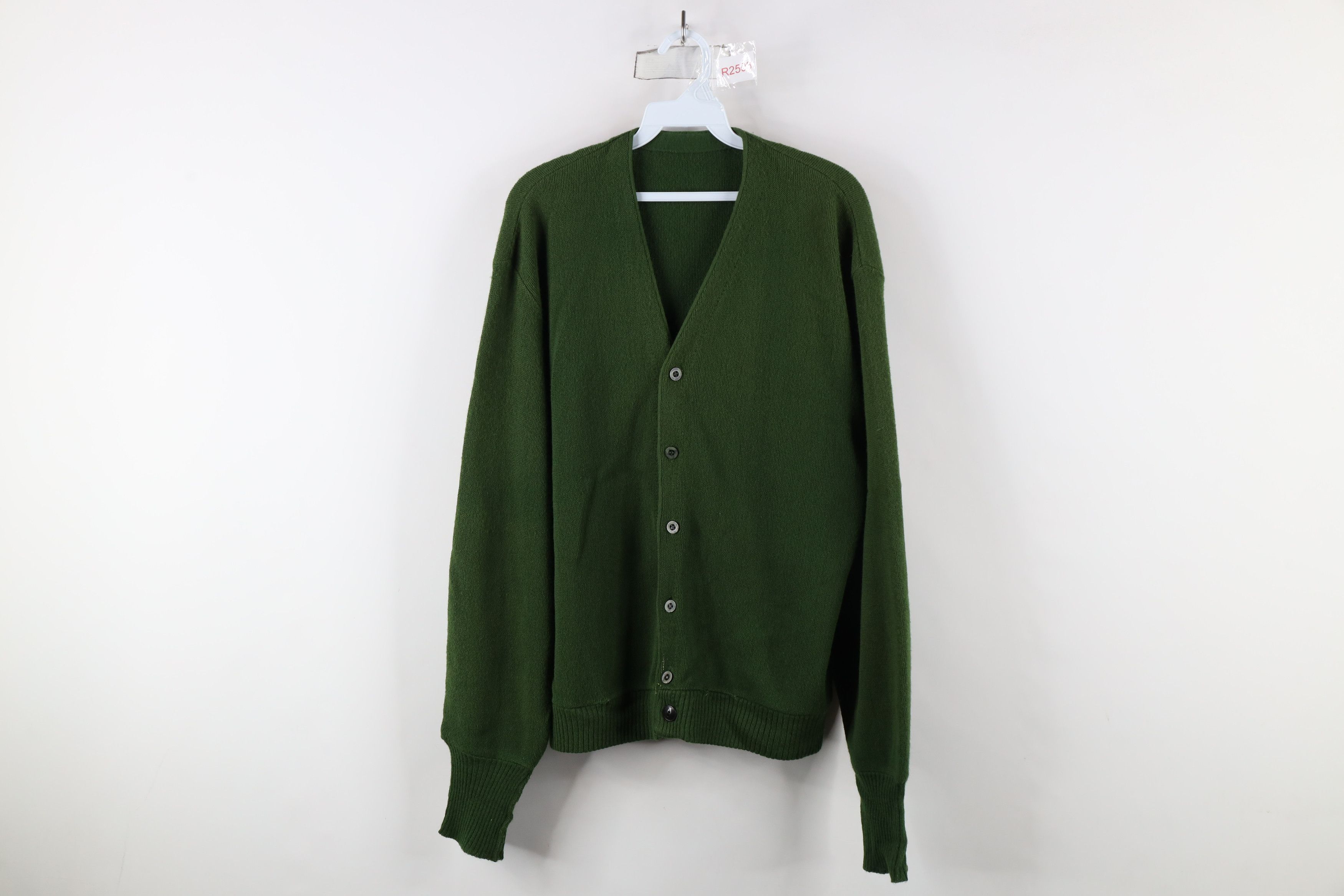 Vintage Vintage 50s 60s Knit Cardigan Sweater Avocado Green USA Size US XL / EU 56 / 4 - 1 Thumbnail