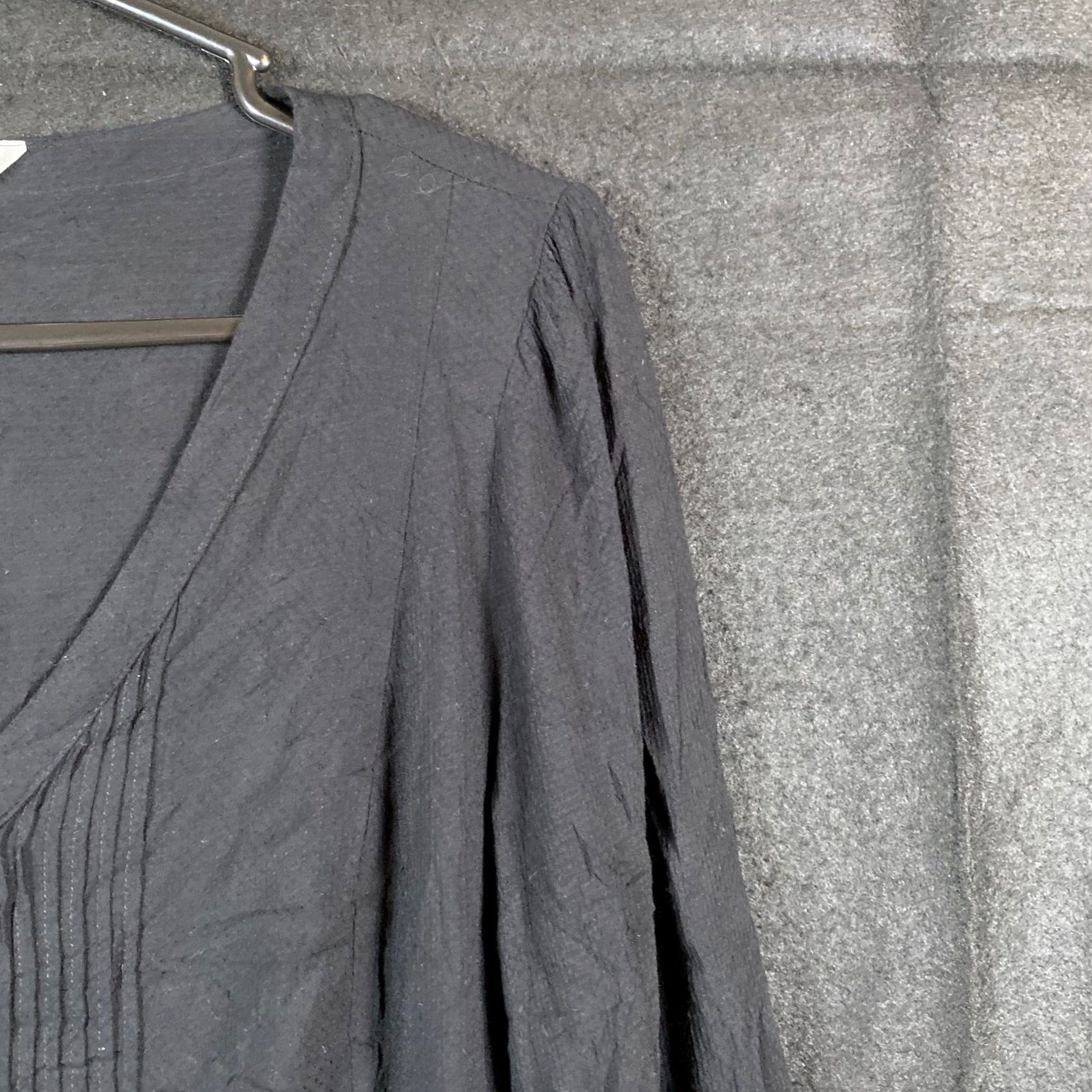 Lauren Conrad LC Lauren Conrad Blouse Black V Neck Button Down Long Sleeve Rayon L Womens Size L / US 10 / IT 46 - 5 Thumbnail