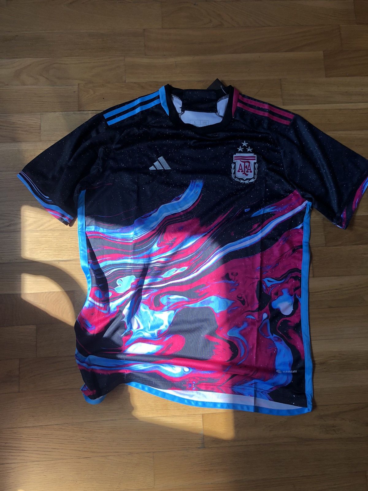 Adidas Argentina commemorative 2022 Size US L / EU 52-54 / 3 - 2 Thumbnail