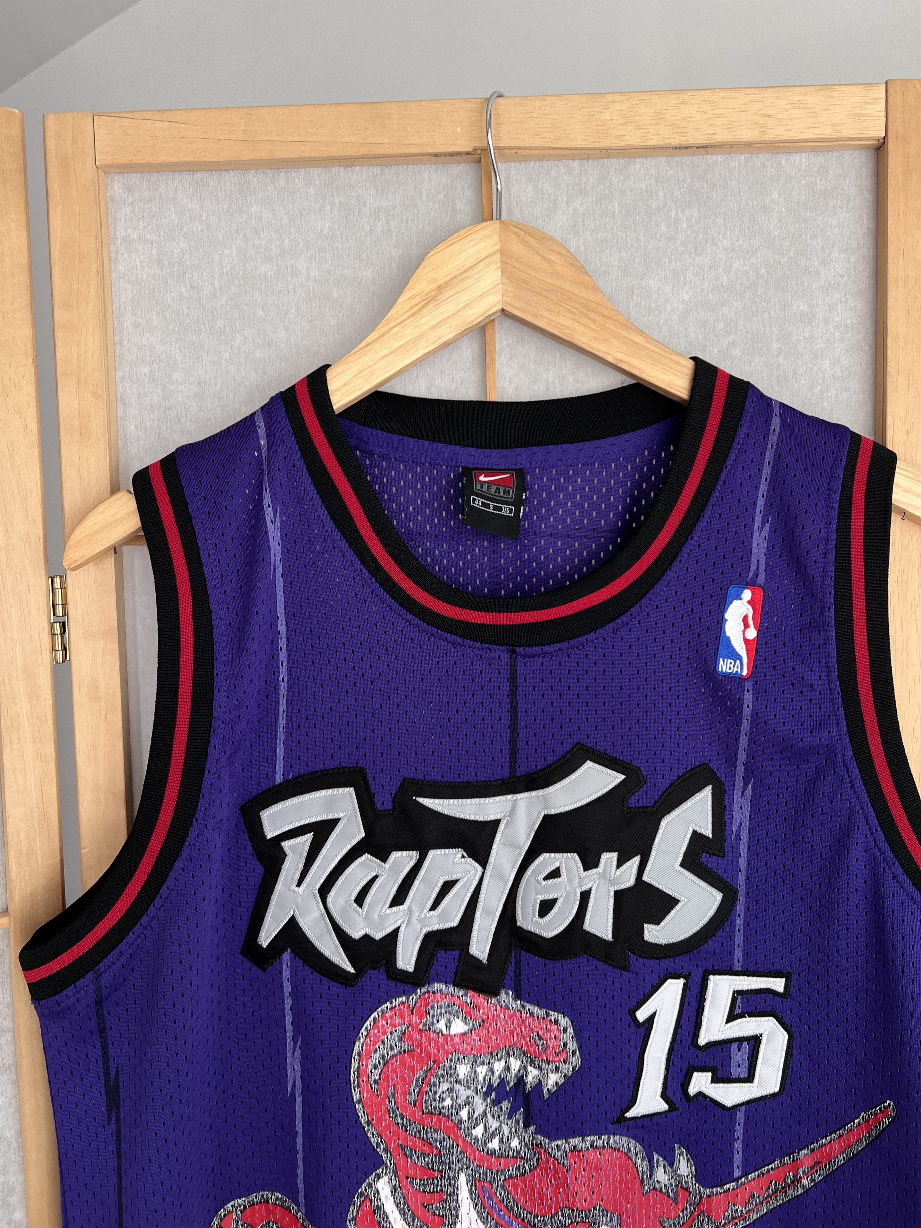 Nike Rare! Nike Raptors Toronto #15 Carter 1990s jersey NBA mesh Size US S / EU 44-46 / 1 - 2 Thumbnail