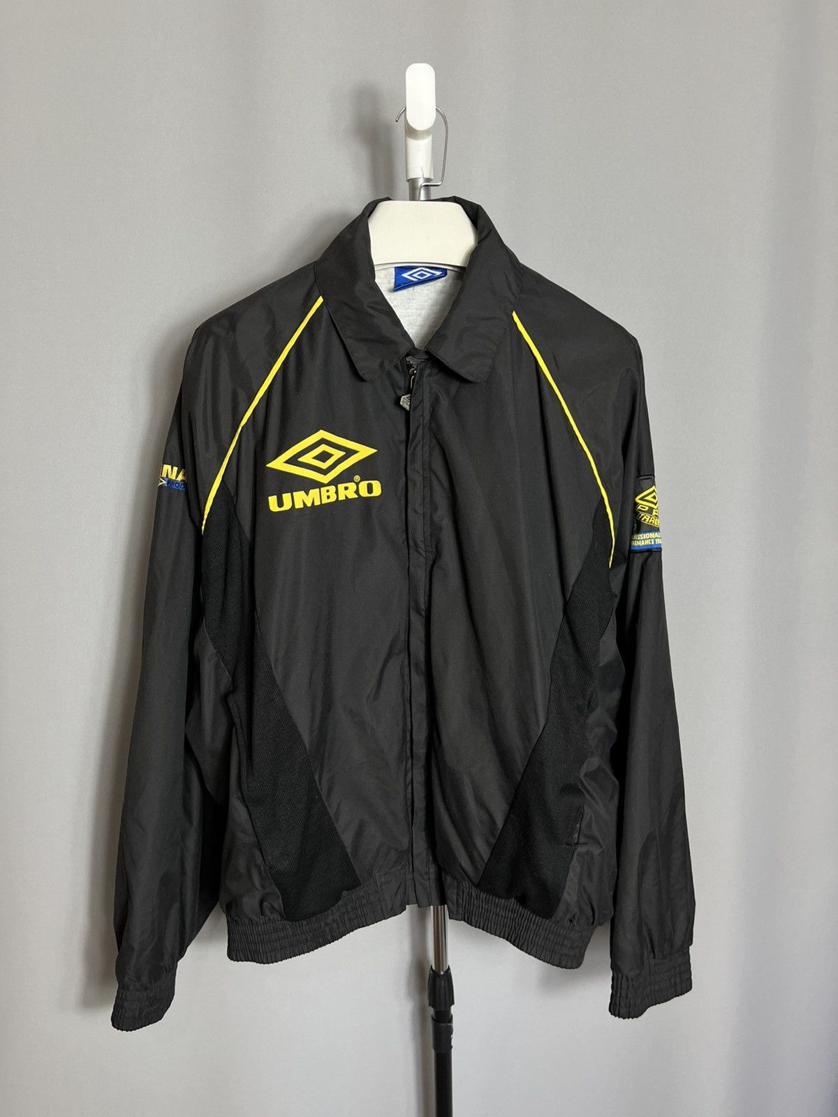 Umbro Retro Umbro Pro Training 90s track jacket black Size US L / EU 52-54 / 3 - 1 Thumbnail