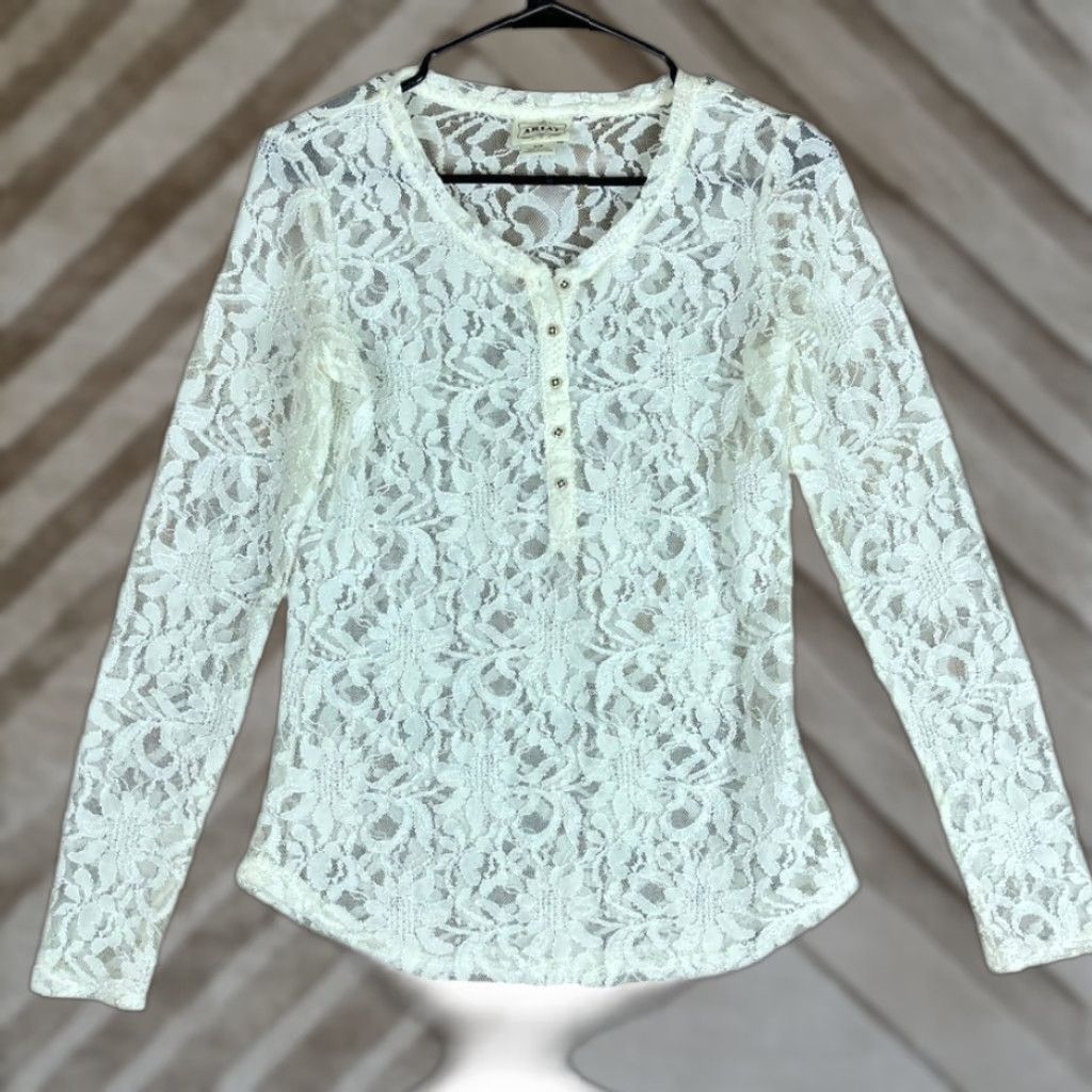 Ariat Ariat Blouse Womens White Floral Lace Long Sleeve Sheer Henley Stretch Small Size S / US 4 / IT 40 - 1 Thumbnail
