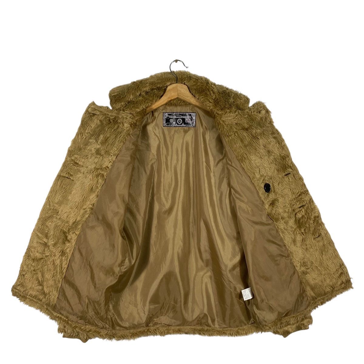 Japanese Brand × Sagafurs × Vintage Vintage Neutral Infinity Faux Fur Button Jacket Size US M / EU 48-50 / 2 - 6 Thumbnail