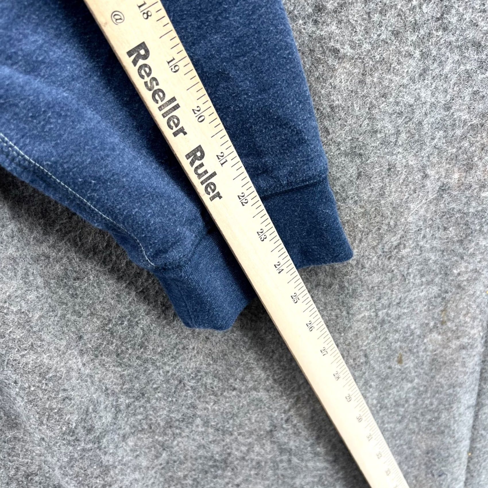 Eddie Bauer VINTAGE Eddie Bauer Sweater Men L Heather Blue Pullover Crewneck Casual Fleece Vtg Size US L / EU 52-54 / 3 - 4 Thumbnail