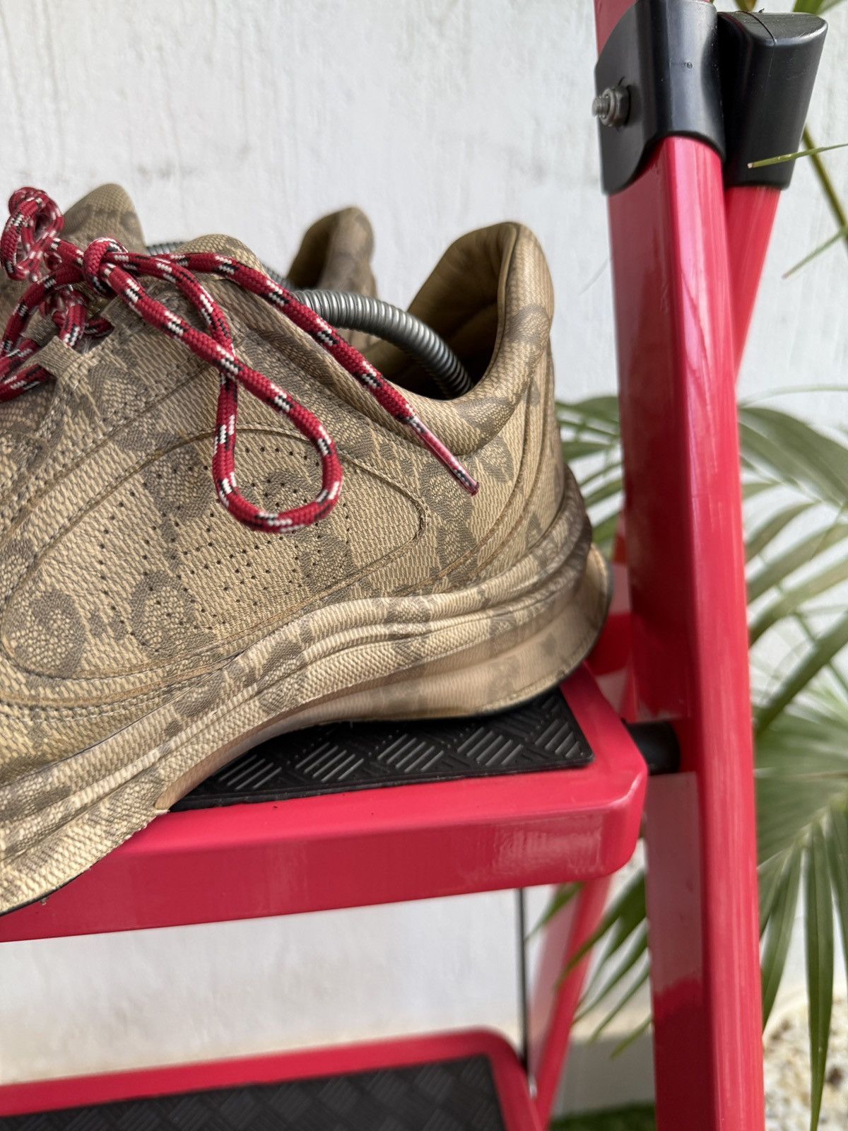 Gucci Gg monogram Run sneaker Size US 9.5 / EU 42-43 - 8 Thumbnail
