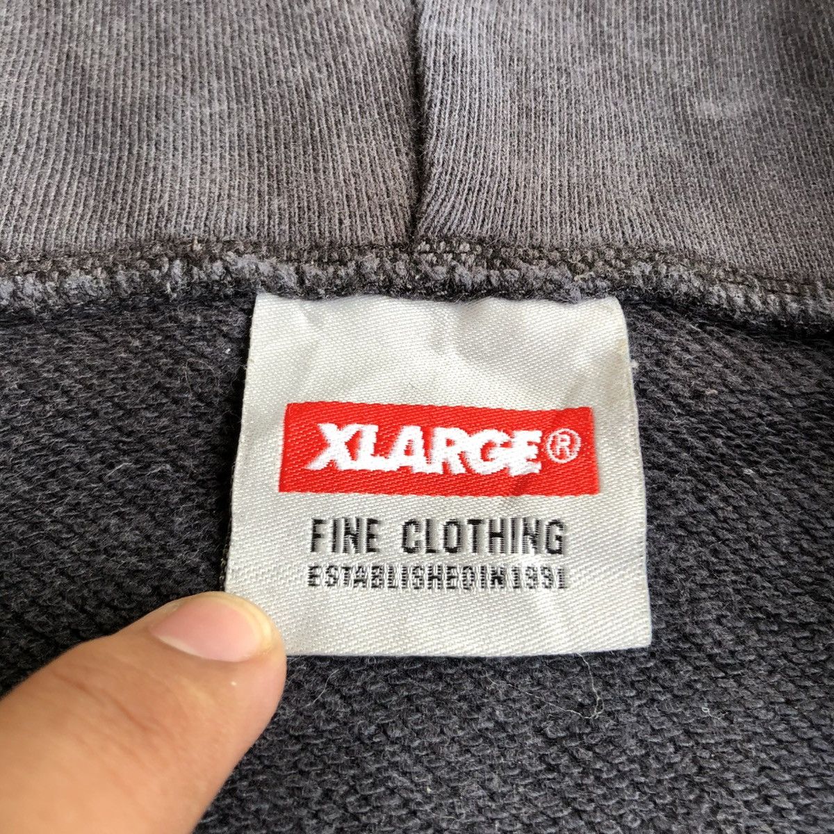 Japanese Brand Vintage Trashed Xlarge Stars Logo Ziphoodie Y2k Black Size US XL / EU 56 / 4 - 15 Thumbnail