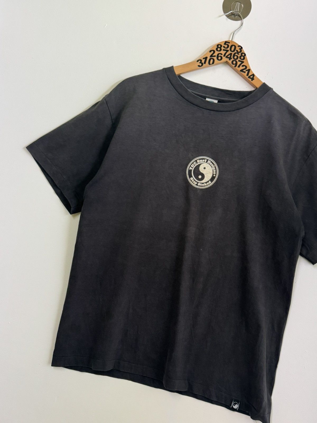 Japanese Brand Vintage T&C SURF Design Single Stitch Sun Faded Hawaii Tee Size US M / EU 48-50 / 2 - 3 Thumbnail