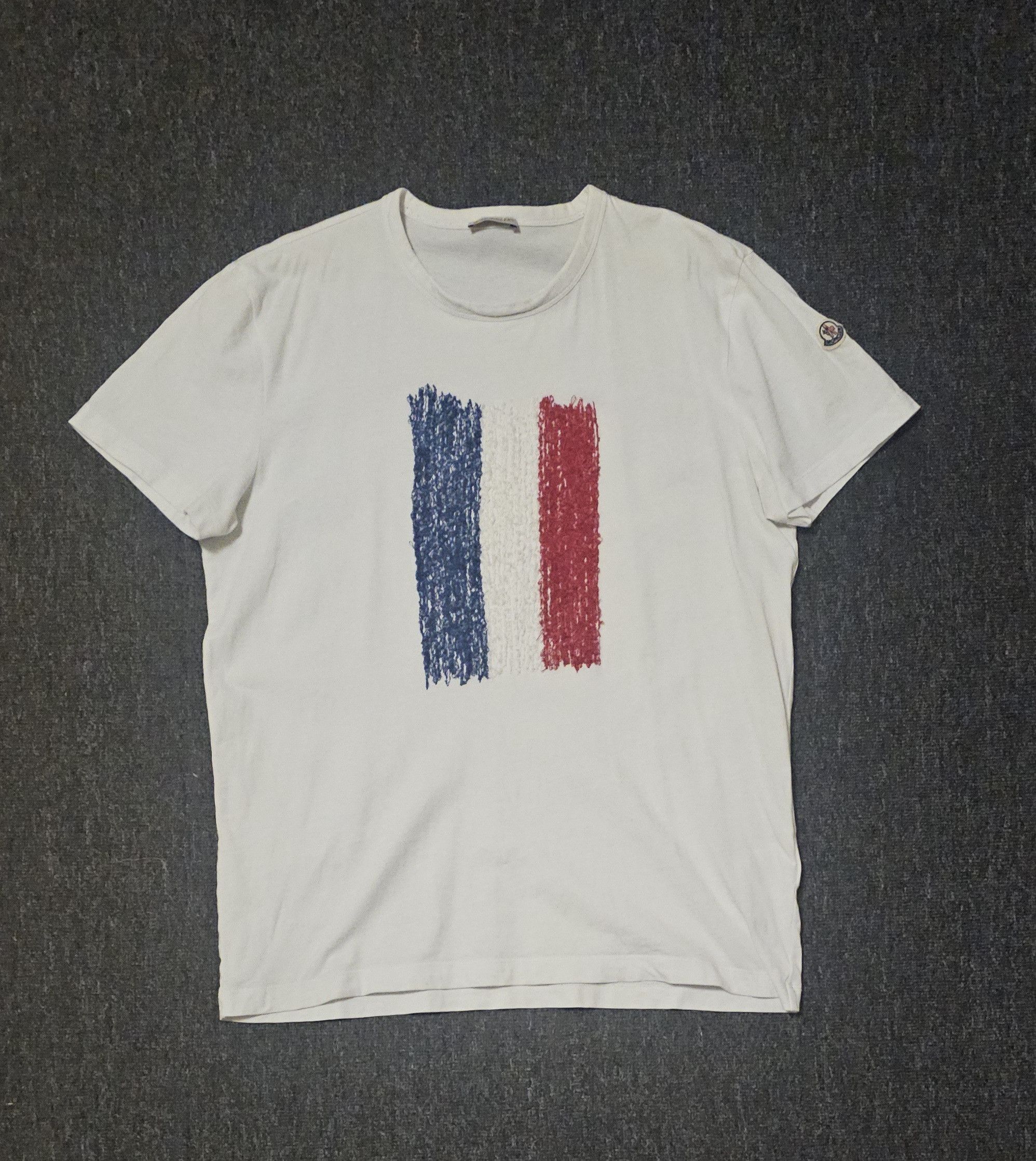 Moncler Moncler men's t-shirt size XL Size US XL / EU 56 / 4 - 1 Thumbnail