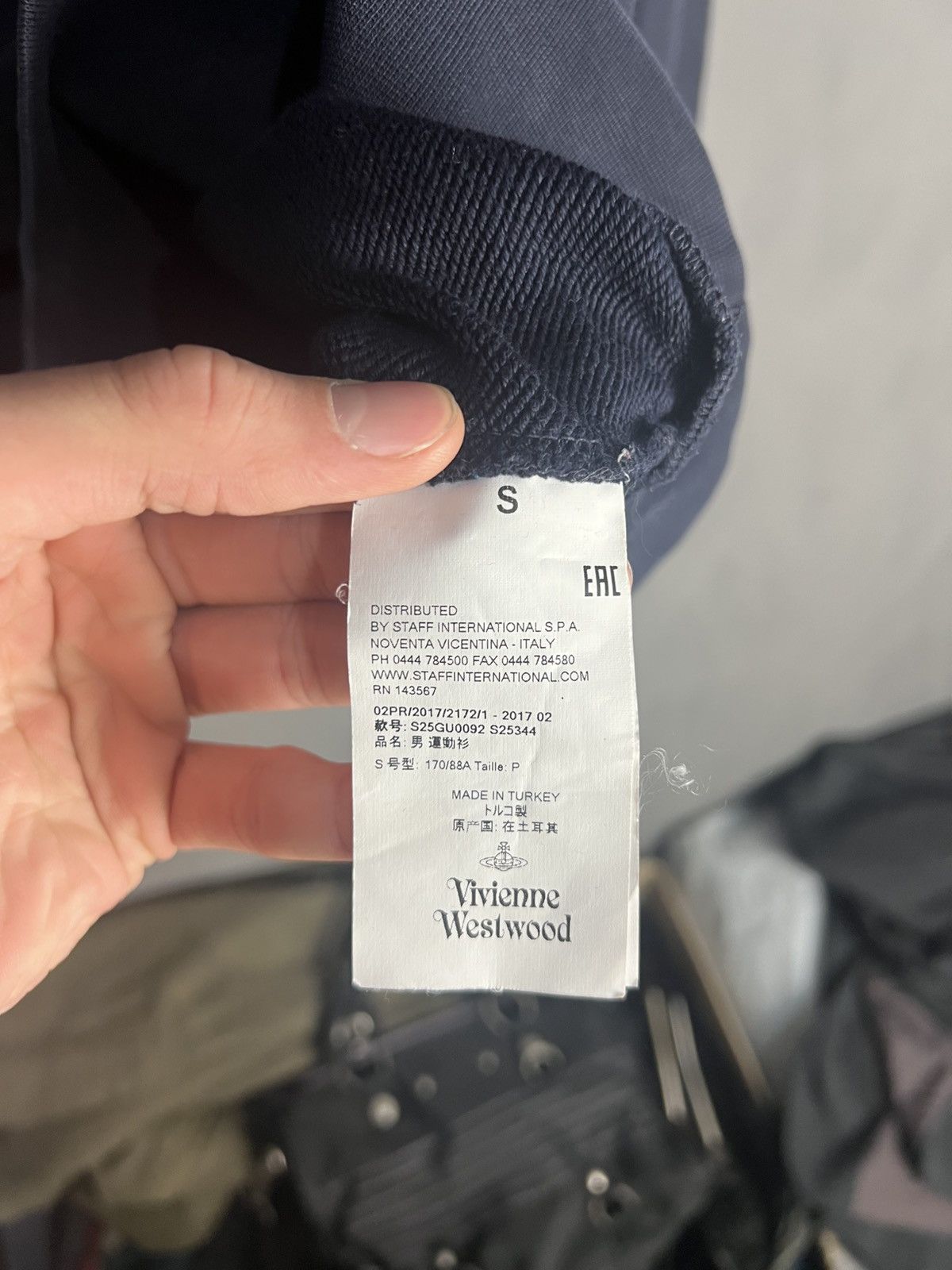 Vivienne Westwood Vintage Vivienne Westwood Sweatshirt Orb Logo Basic Pullover Size US S / EU 44-46 / 1 - 5 Thumbnail