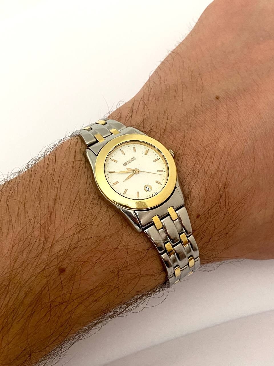 Gucci Gucci GG Logo Gold 18K Quartz Swiss 536 M Mens Wrist Watch Size ONE SIZE - 15 Thumbnail