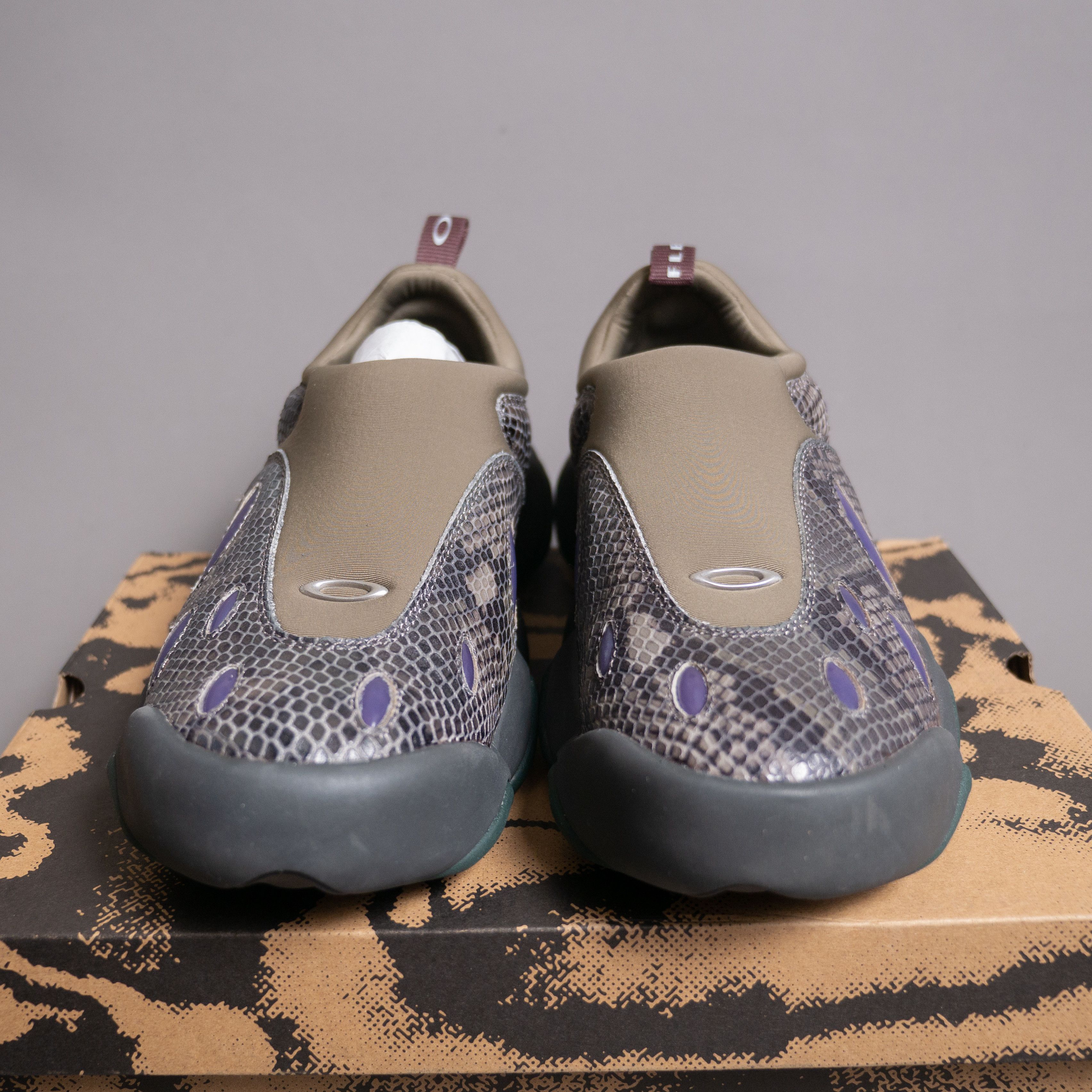 Brain Dead × Oakley Brain Dead x Oakley Python Flesh Dusky Green 8 Size US 8 / EU 41 - 4 Thumbnail