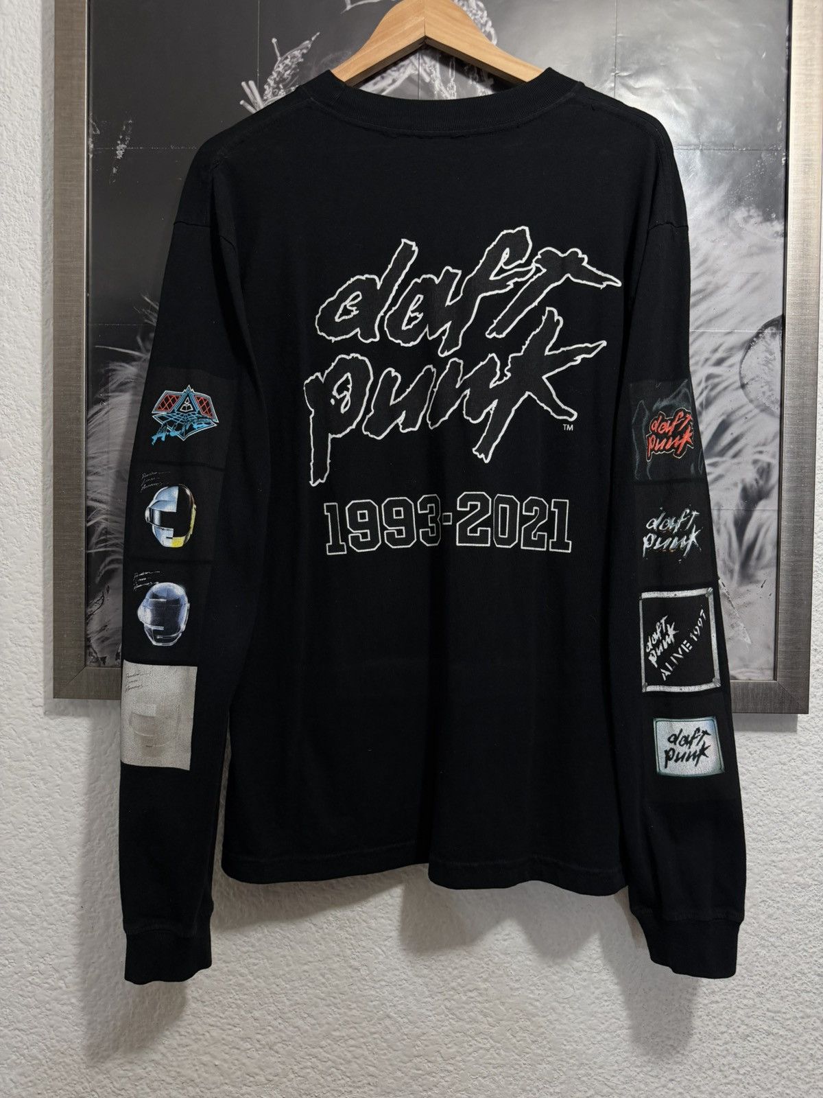 Band Tees DAFT PUNK LONG SLEEVE 2021 Size US M / EU 48-50 / 2 - 1 Thumbnail