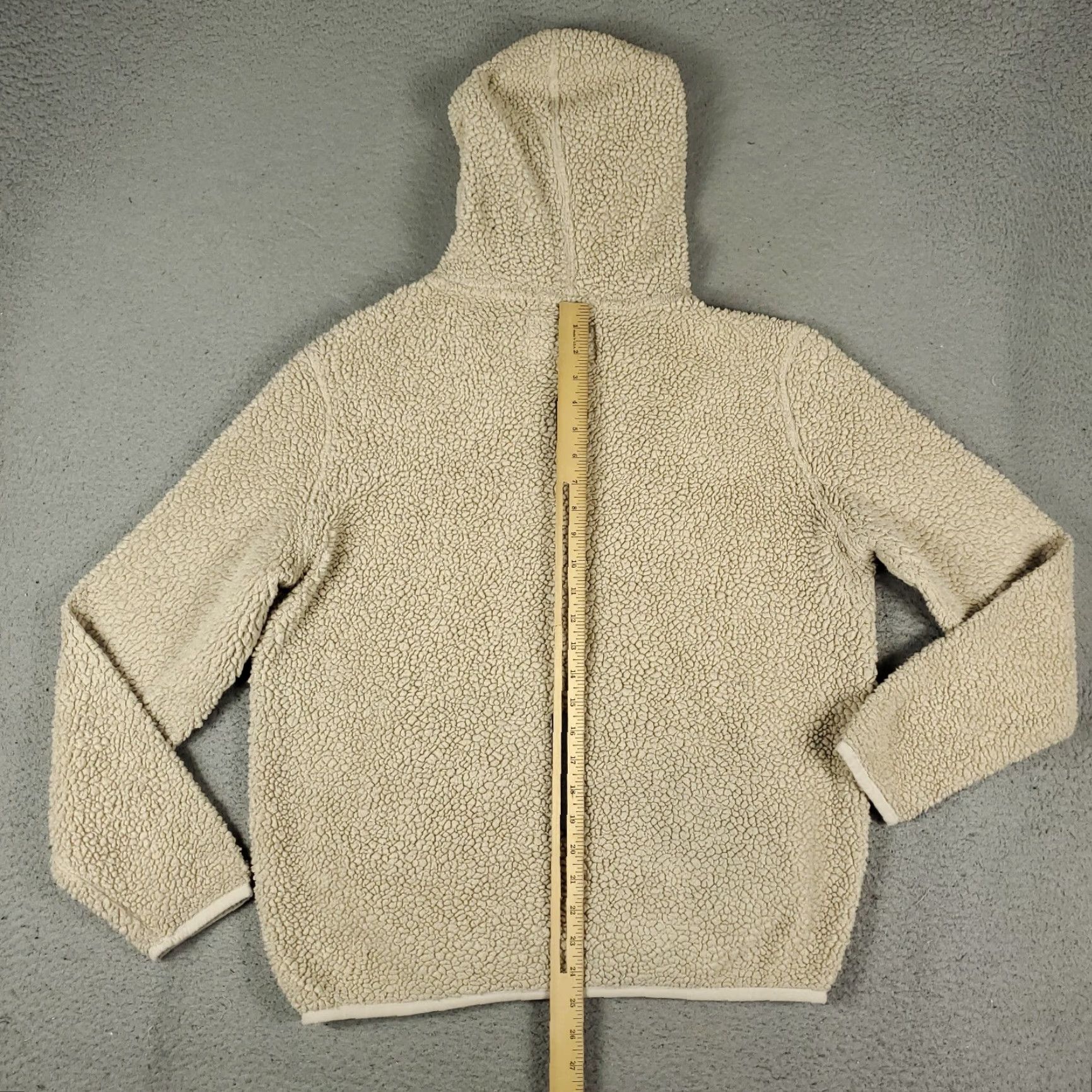 Chubbies Chubbies Hoodie Mens M Beige Sherpa Fleece Pullover Zip Pocket Logo Mock Neck Drawstring Adjustable All Seasons Size US M / EU 48-50 / 2 - 5 Thumbnail