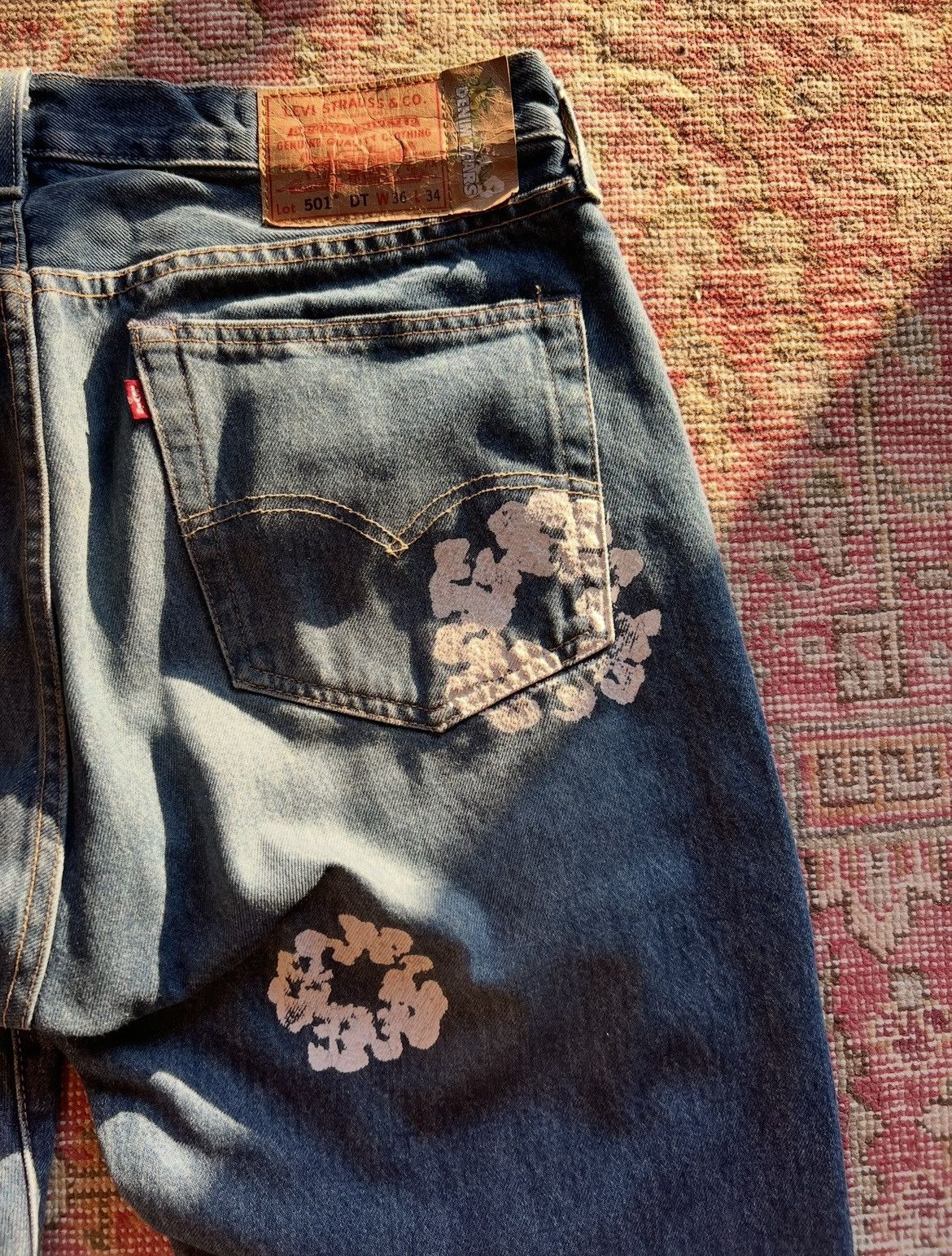 DENIM TEARS × Levi's Denim Tears x Levis Cotton Wreath Jeans Dark Wash Size US 36 / EU 52 - 7 Thumbnail