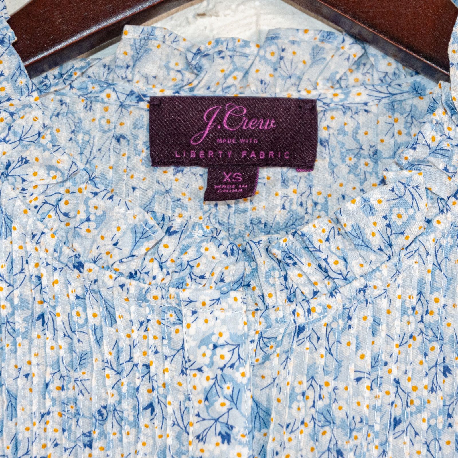 J.Crew J.Crew Liberty Fabric Cotton Popover Shirt Misti Valeria Size XS / US 0-2 / IT 36-38 - 3 Thumbnail