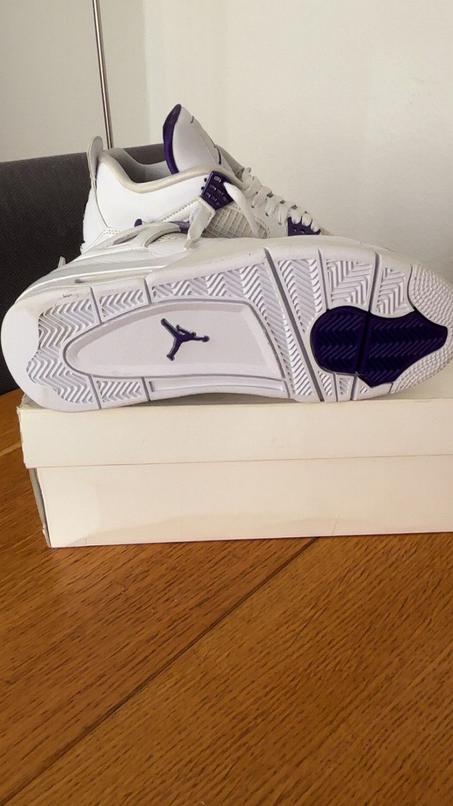 Jordan Brand Jordan 4 metallic purple Size US 9 / EU 42 - 4 Thumbnail