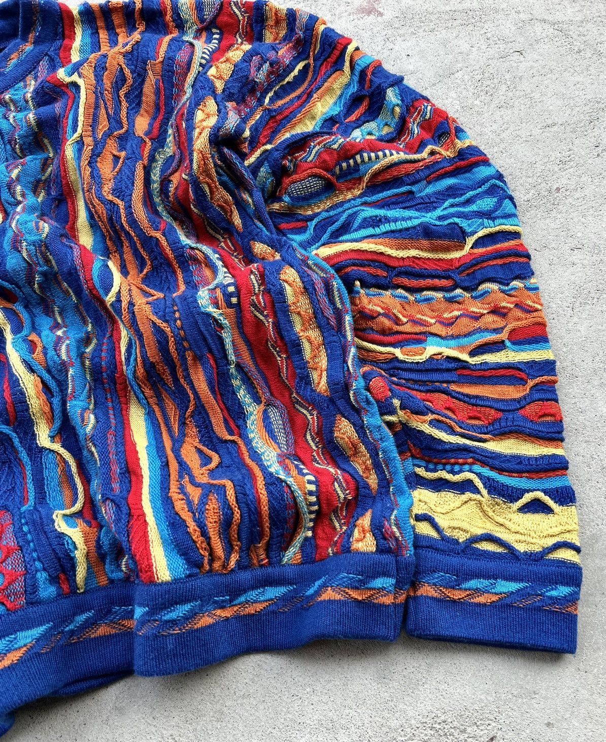 Coogi CRAZY RARE COOGI 3D COLOUR CABLE KNIT Size US M / EU 48-50 / 2 - 3 Thumbnail