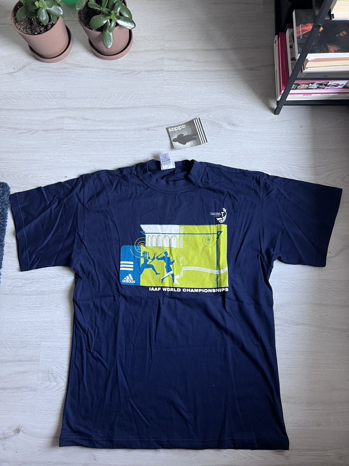 Adidas Adidas tshirt vintage size xl Size US XL / EU 56 / 4 - 1 Thumbnail