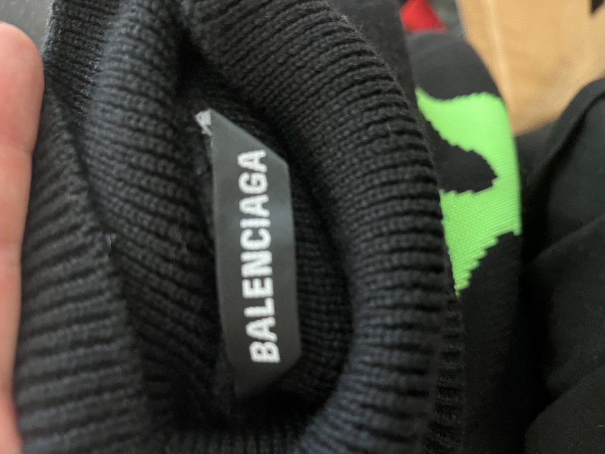 Balenciaga balenciaga 21ss alien high-necked sweater Size US S / EU 44-46 / 1 - 5 Thumbnail