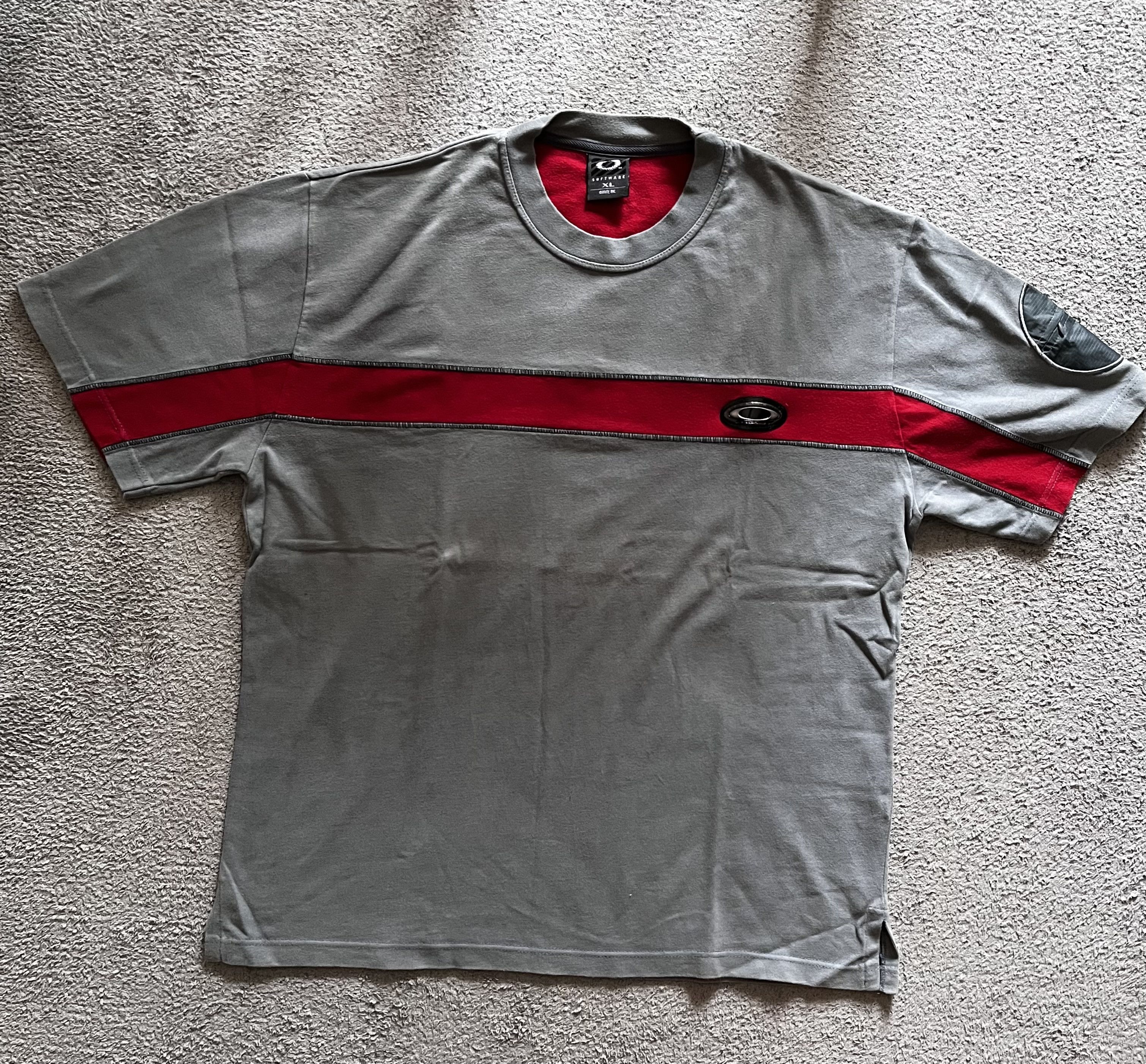 Oakley Oakley software tshirt Rare Size US XL / EU 56 / 4 - 1 Thumbnail