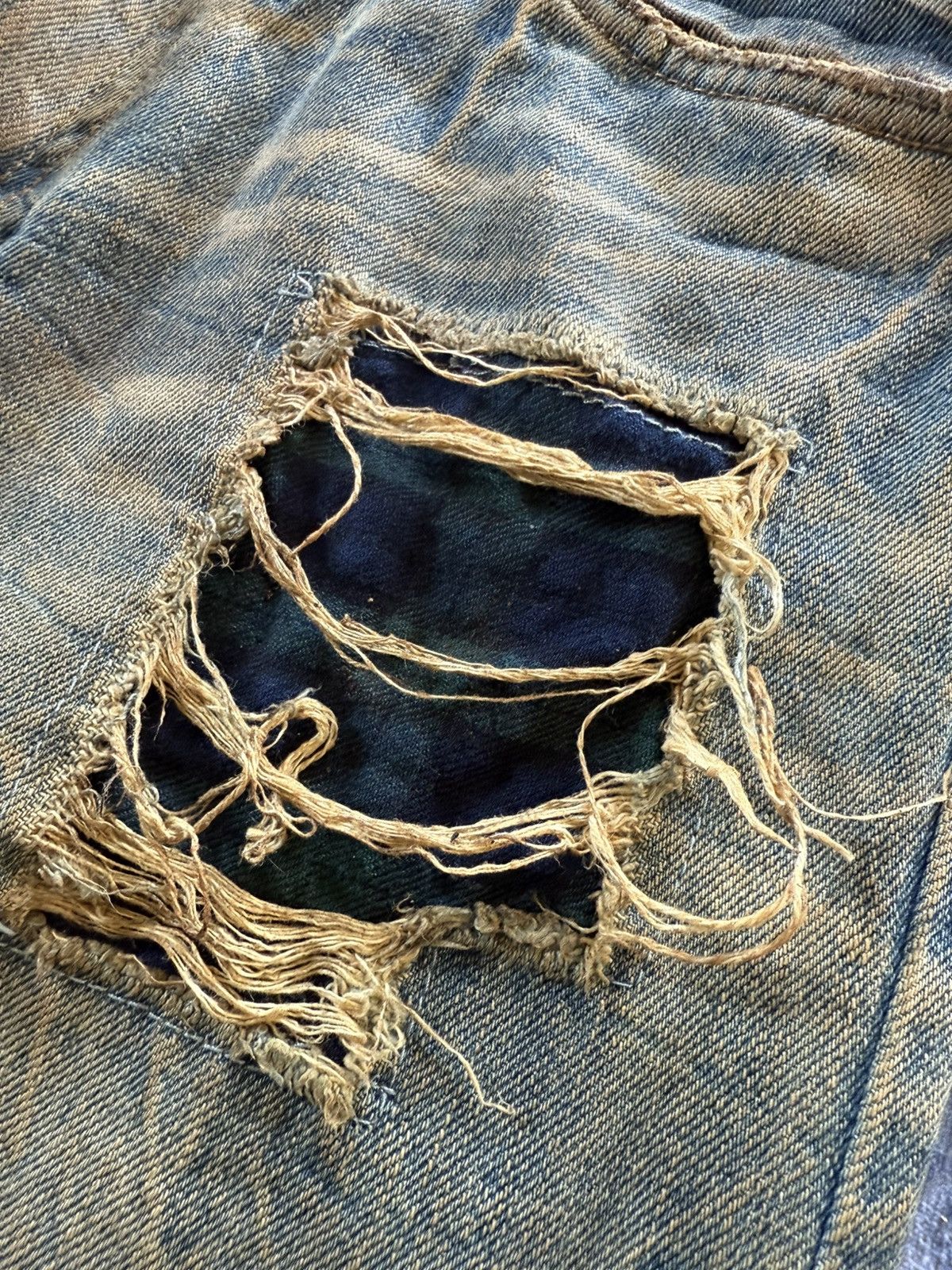 Le Grande Bleu (L.G.B.) 2000s Distressed Mud Wash Check plaid Patched Japanase Jeans Size US 29 - 8 Thumbnail