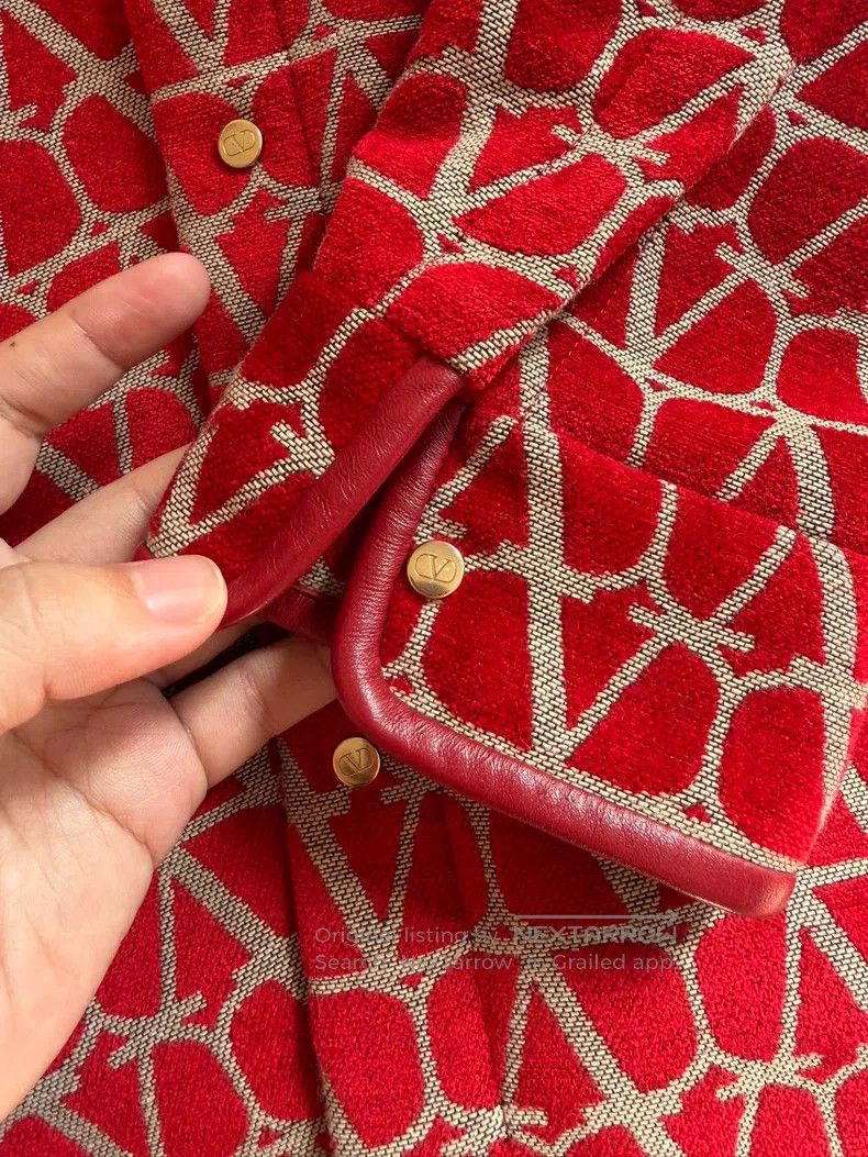Valentino Valentino Logo jacket coat Size XXS / US 00 / IT 34 - 4 Thumbnail