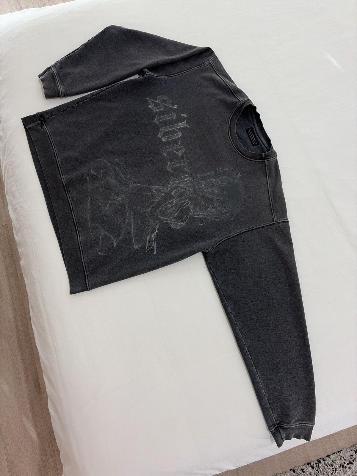 Siberia Hills Siberia Hills Dark Queen Crewneck Size US M / EU 48-50 / 2 - 3 Thumbnail