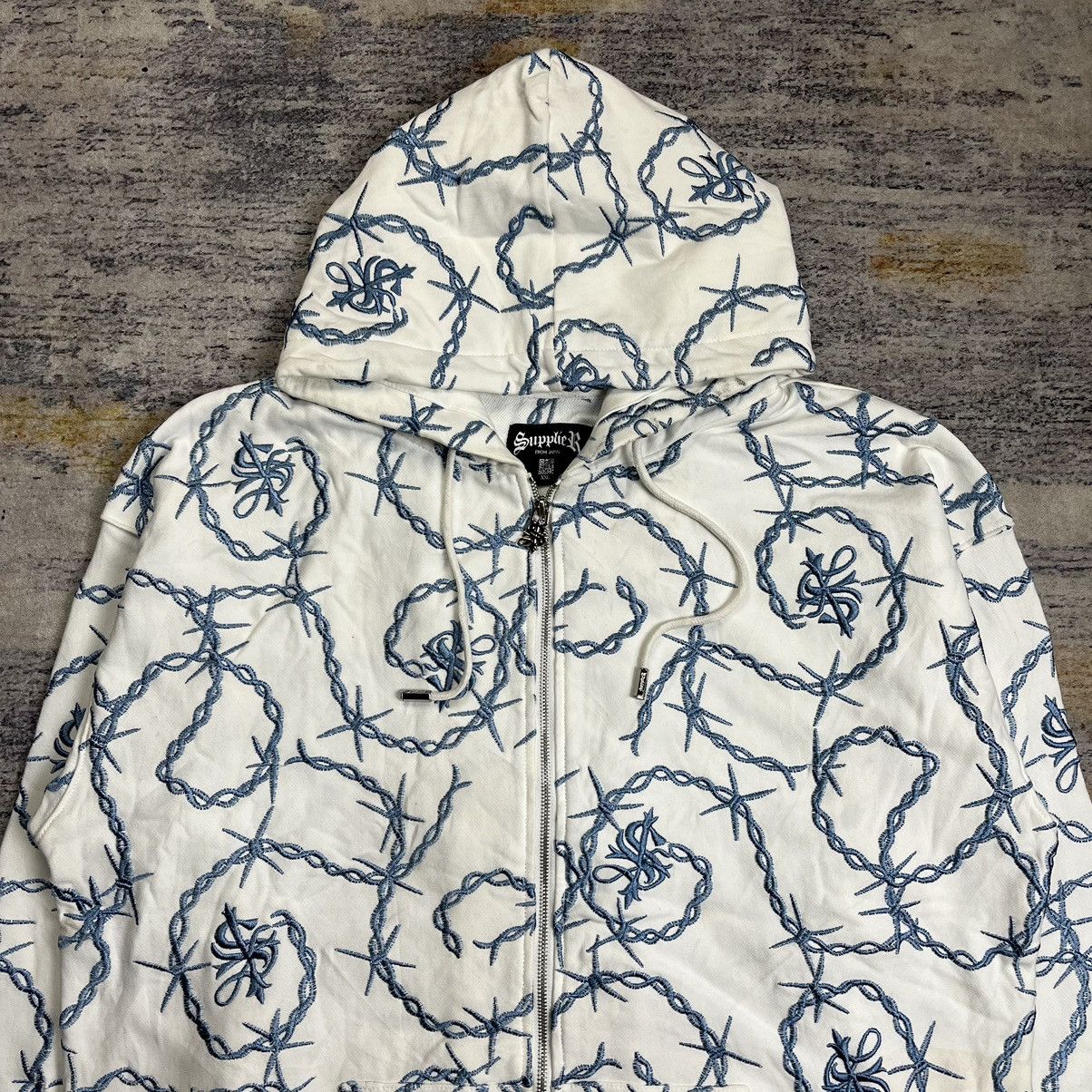 Hysteric Glamour Japanese brand Supplier embroidery barbed wire zip hoodie Size US XXL / EU 58 / 5 - 3 Thumbnail