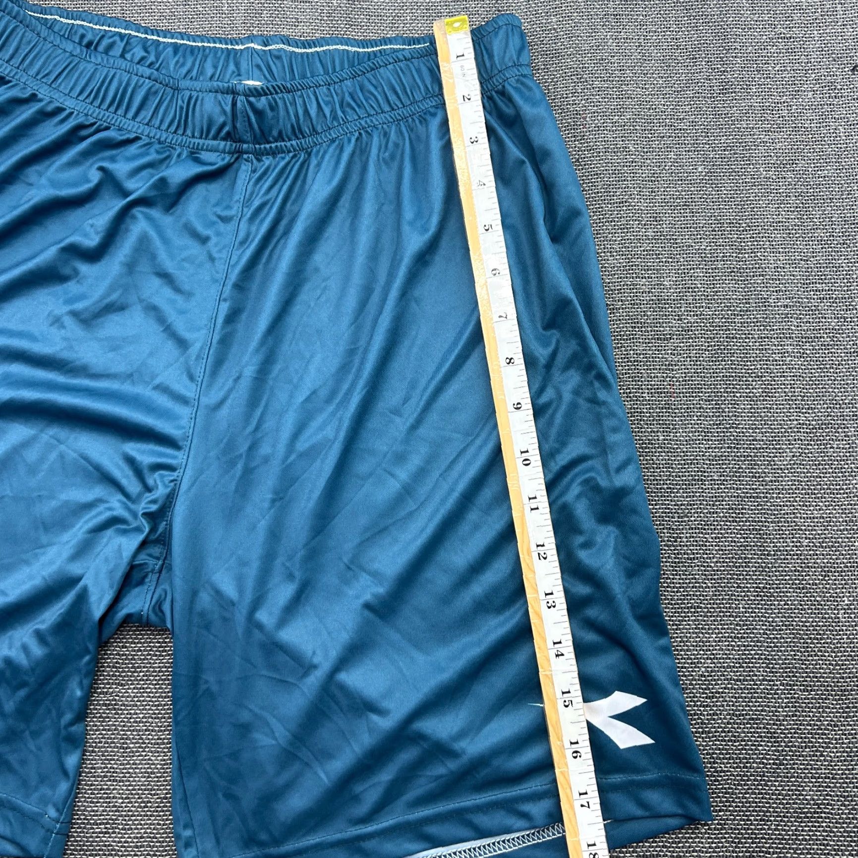 Diadora Diadora FK Bodo Glimt 2021 2022 Away Shorts Medium Adult Football Norway Blue Athletic Shorts Mens M Blue Diadora Norway Away Football Shorts? Size US 31 - 7 Thumbnail