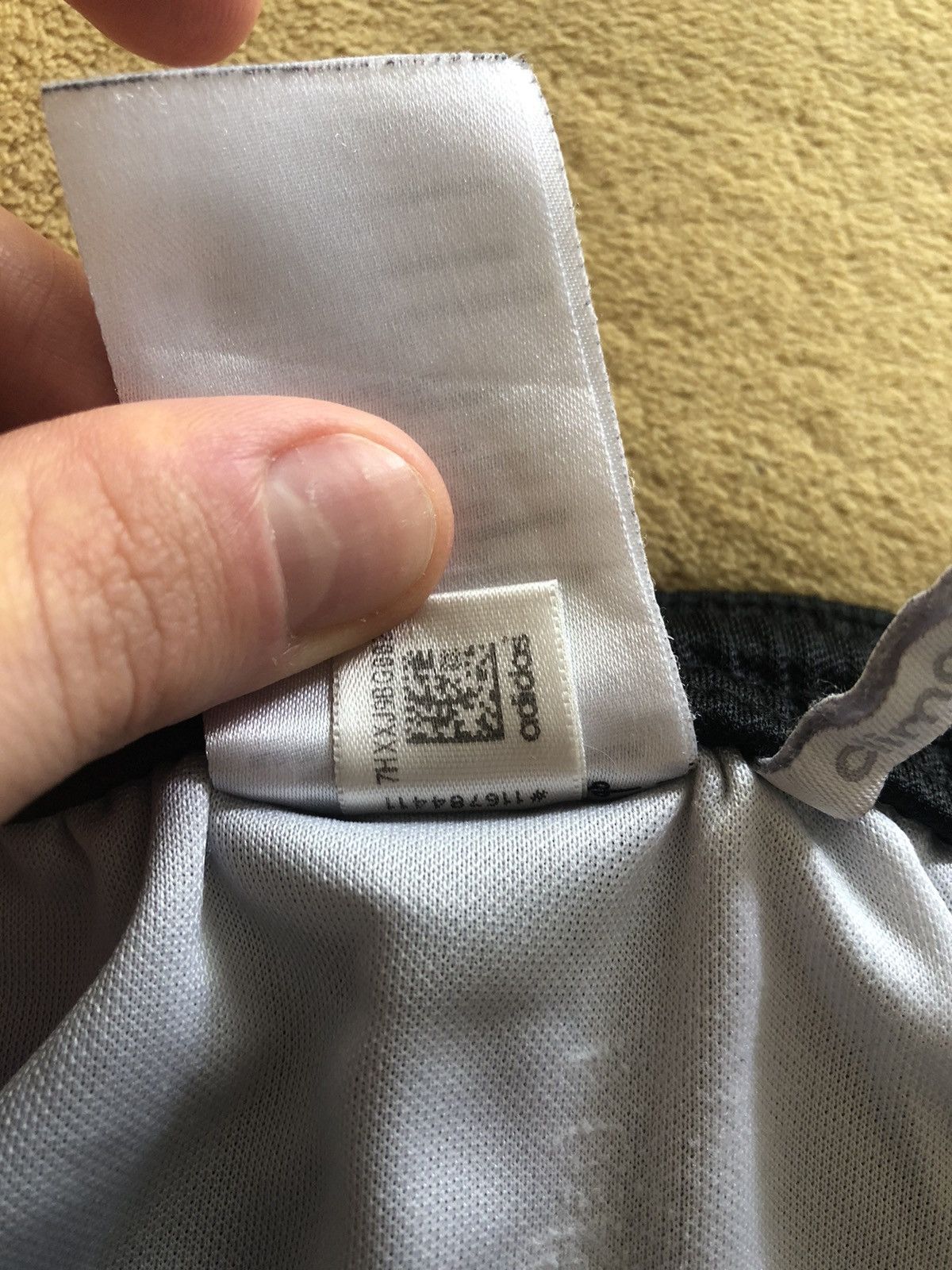 Adidas ADIDAS CLASSIC CLIMALITE SPORT RUNNING SHORTS Size US 28 / EU 44 - 6 Thumbnail