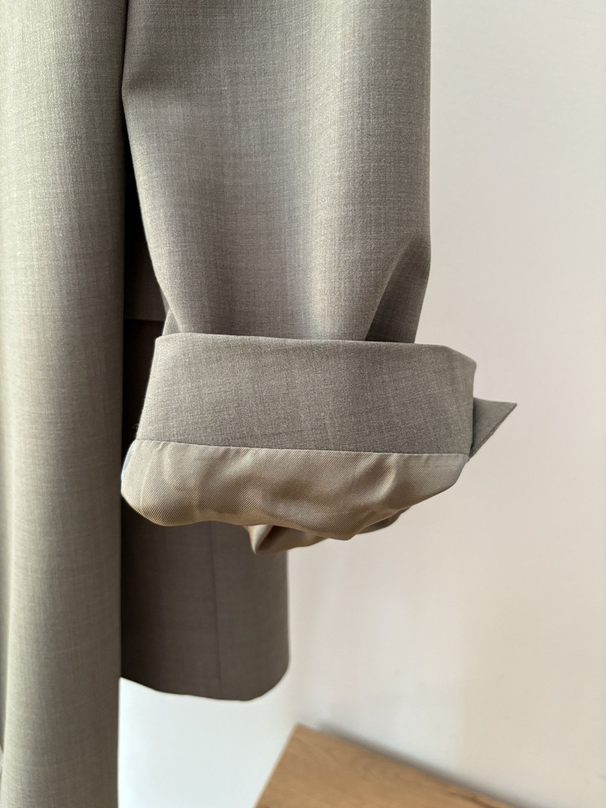 Bugatti × Designer Bugatti x Challenger – Men’s Classic Suit Size estimate: Size 52L - 13 Thumbnail