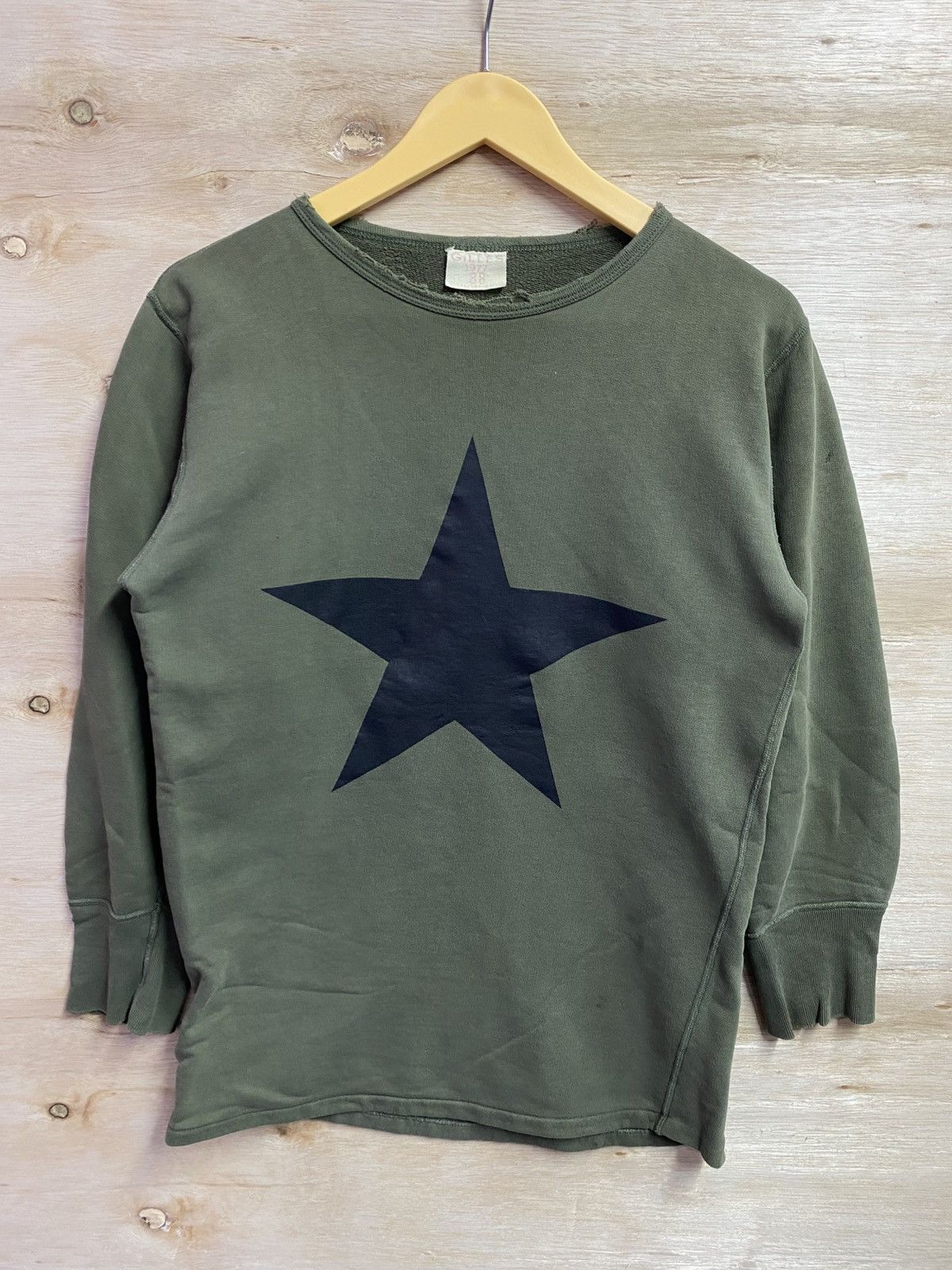 Vintage vintage French military wool blend sweater Size US L / EU 52-54 / 3 - 1 Thumbnail