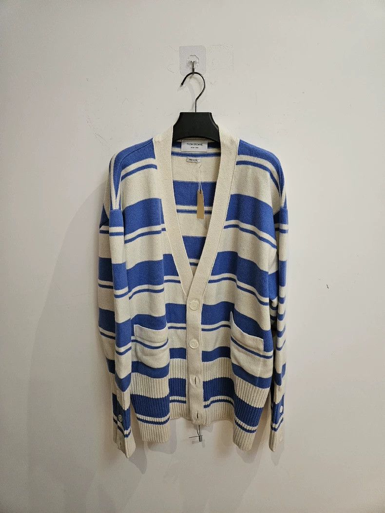 Thom Browne Thom Browne Os size cashmere cardigan Size US M / EU 48-50 / 2 - 1 Thumbnail