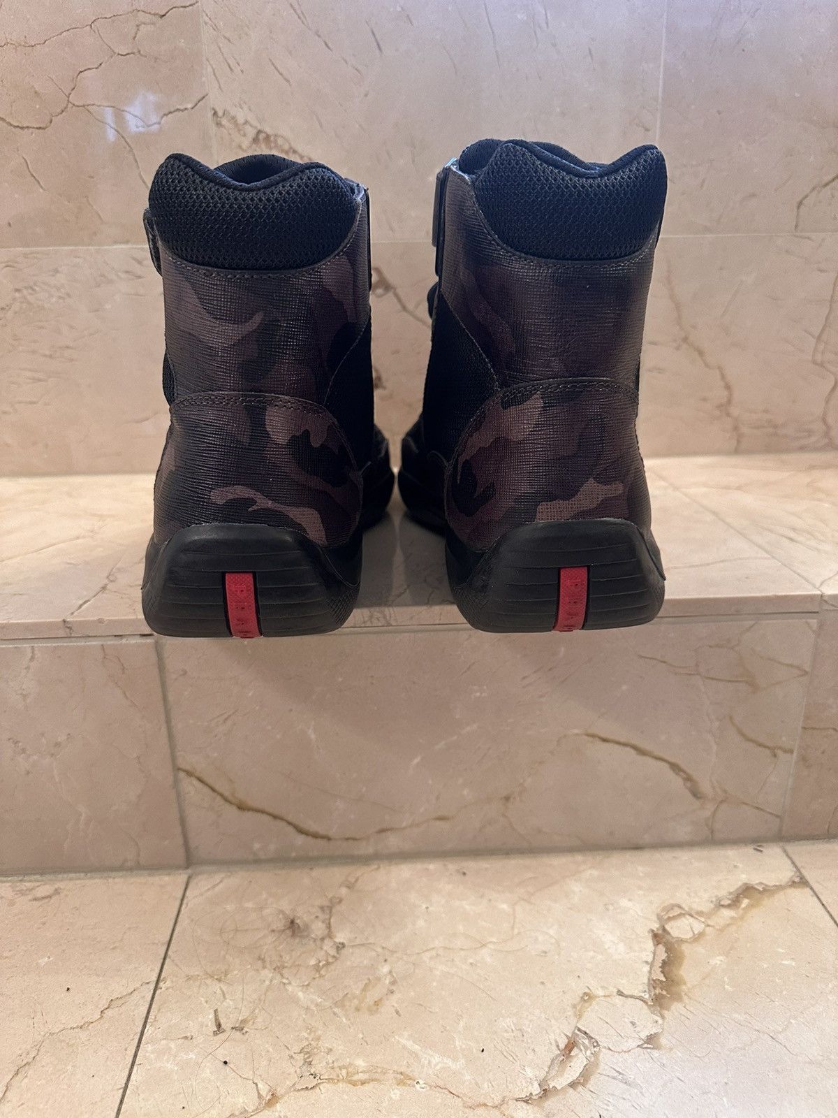 Prada Rare Prada America's Cup Saffiano Camo 10.5 UK (US11.5-12) Size US 11.5 / EU 44-45 - 6 Thumbnail