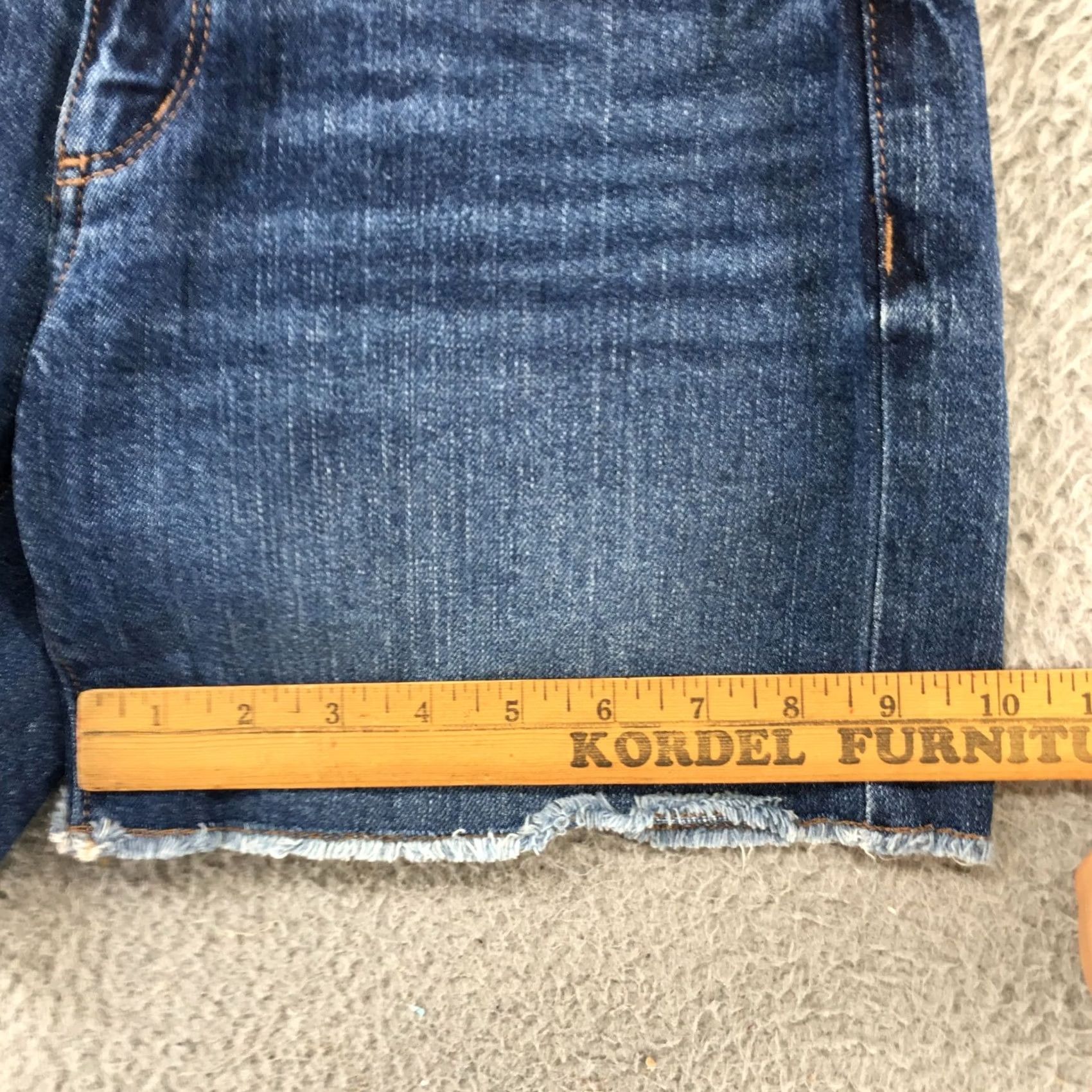 Loft LOFT Jeans Shorts Denim 25 Blue Mid Rise Dark Wash Casual Zip 5-Pocket Womens Size 42" / US 20 - 5 Thumbnail