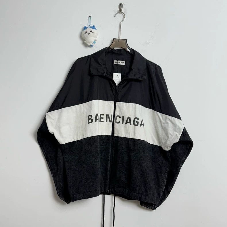 Balenciaga Balenciaga size 38 Hot style denim patchwork assault jacke Size US XS / EU 42 / 0 - 1 Thumbnail