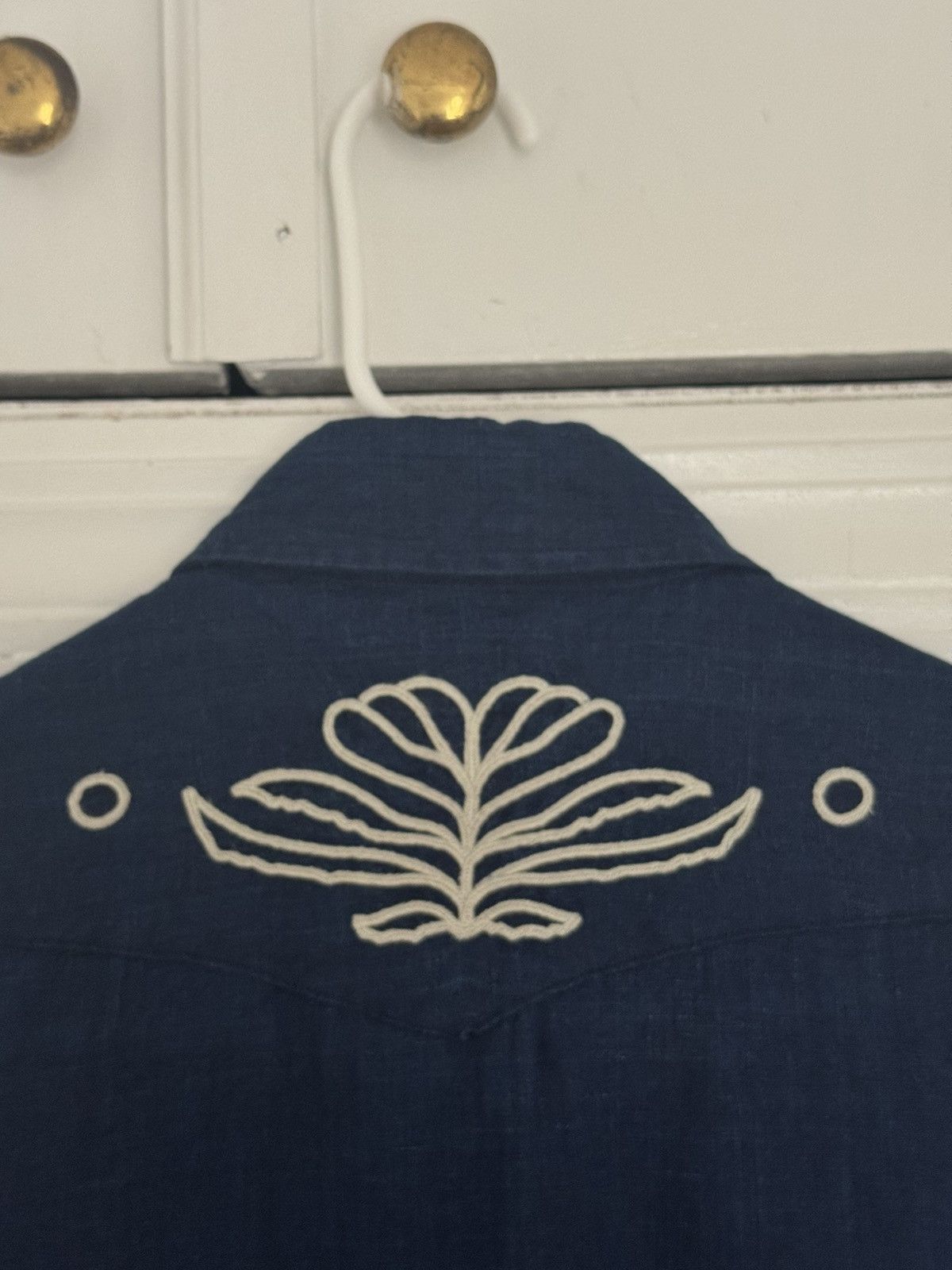 Taylor Stitch Taylor Stitch Embroidered Short Sleeve Western Indigo Linen Size US XS / EU 42 / 0 - 9 Thumbnail