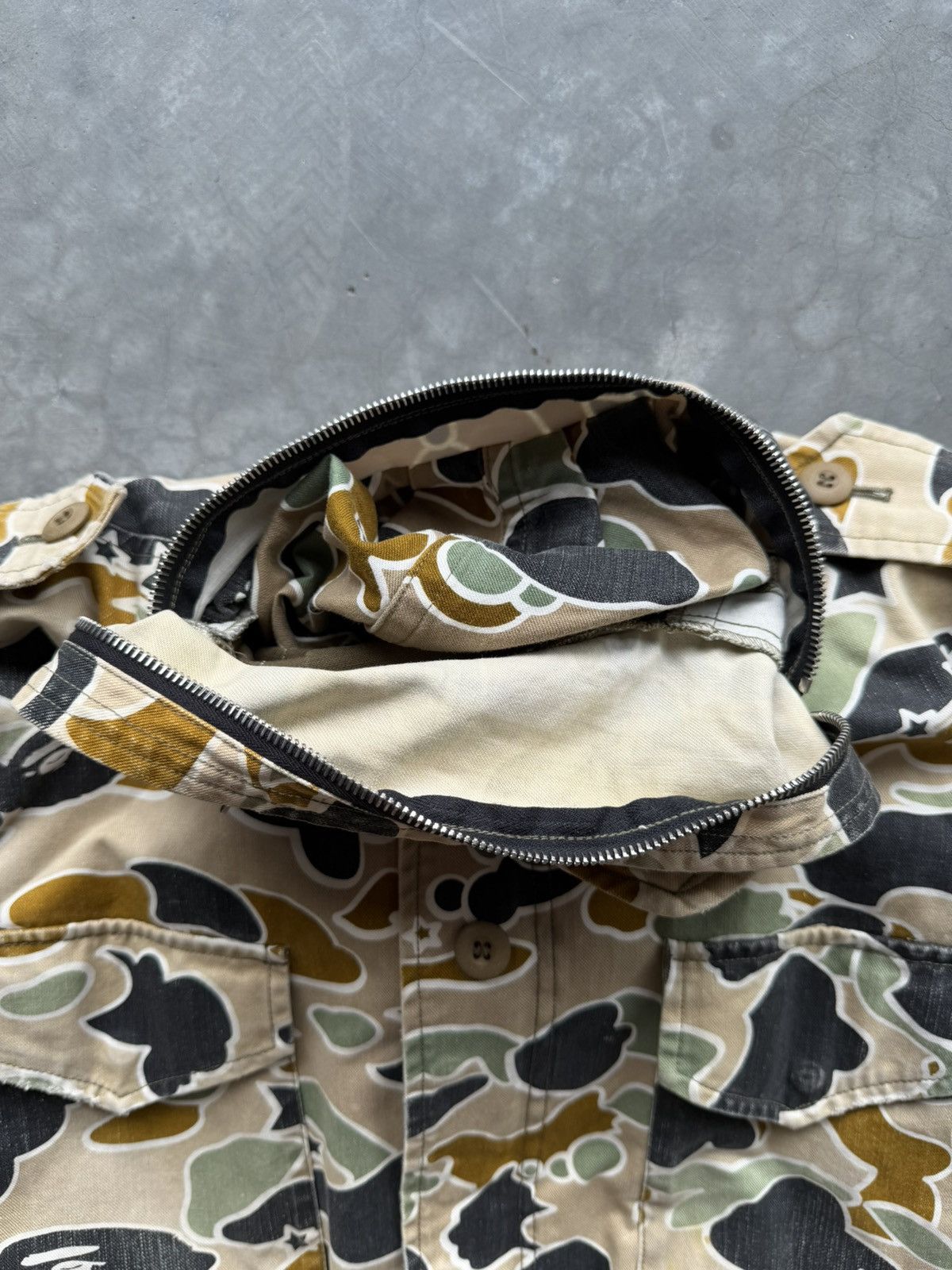 Bape Vintage 90s-00s Bape M65 style 1st camo military jacket Size US M / EU 48-50 / 2 - 7 Thumbnail