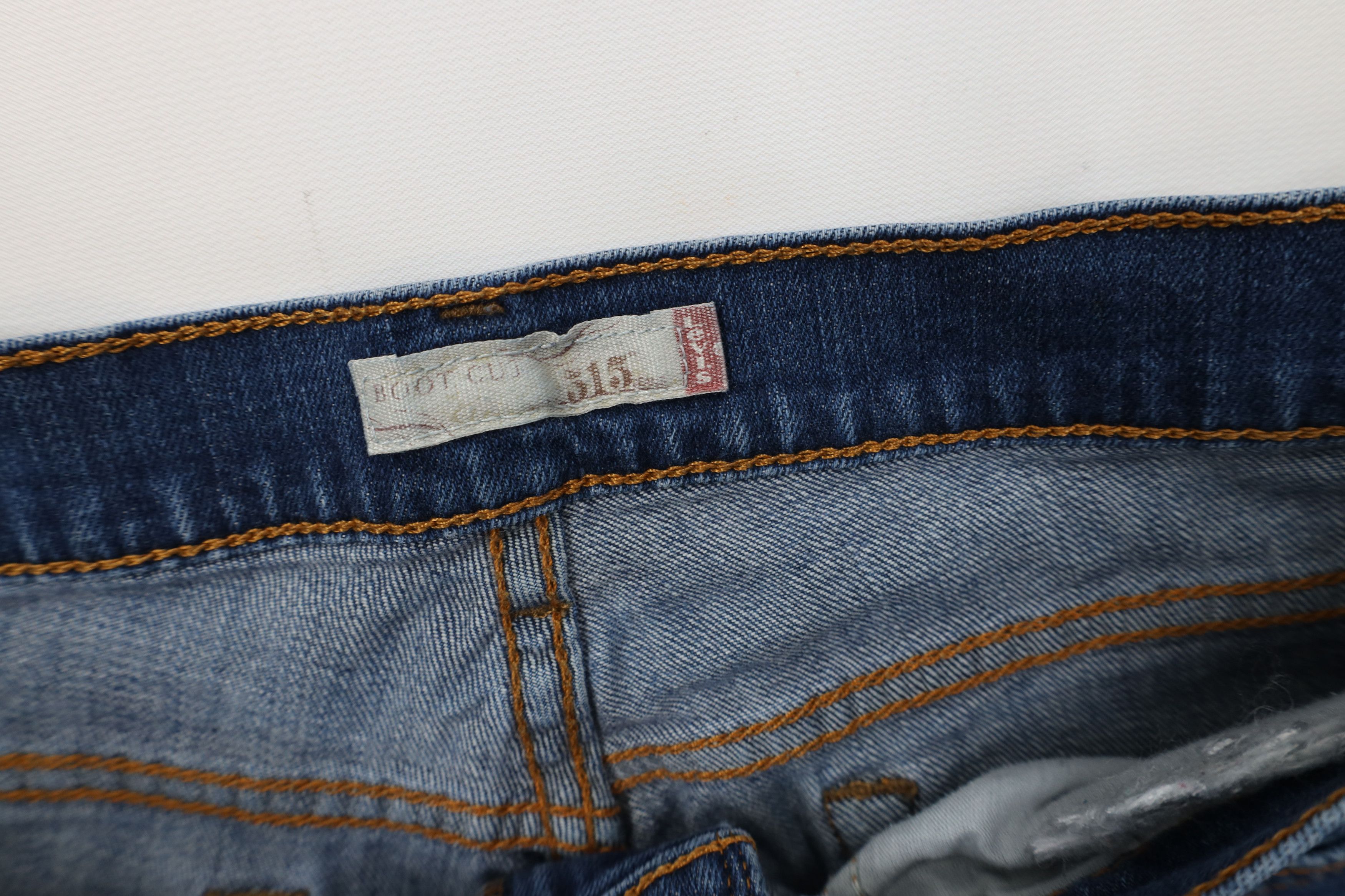 Levi's Vintage Y2K Levis 515 Bootcut Flared Denim Jeans Blue Size 28" / US 6 / IT 42 - 8 Thumbnail