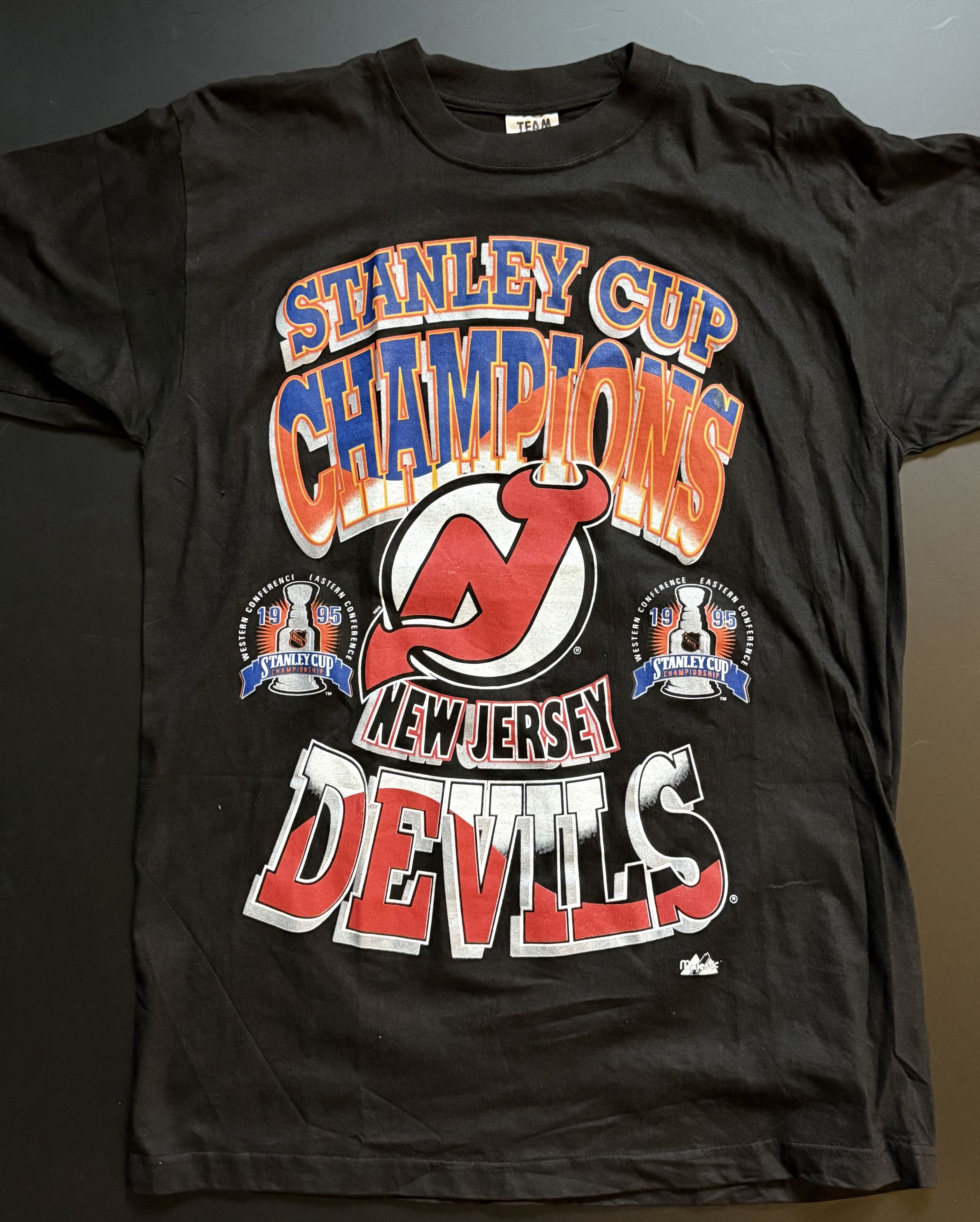 Majestic Vintage NJ Devils 1995 Stanley Cup Champions T-Shirt Size US L / EU 52-54 / 3 - 1 Thumbnail