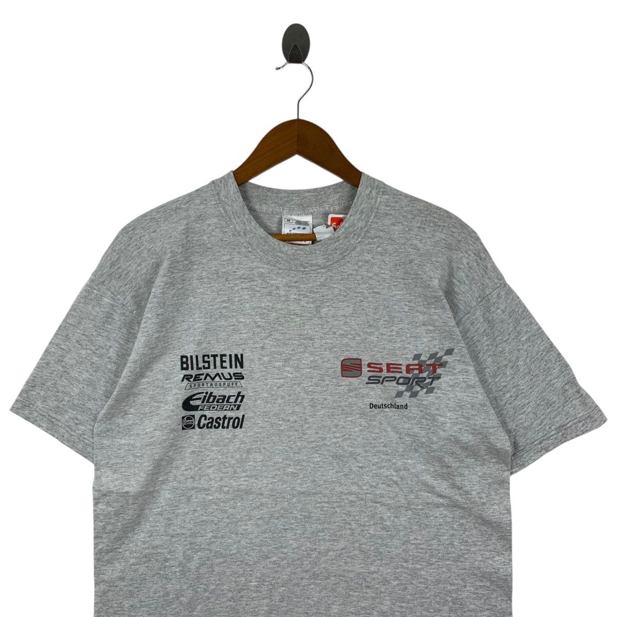 Vintage Vintage SEAT SPORT RACING Deutschland Eibach Castrol Tshirt Size US M / EU 48-50 / 2 - 2 Thumbnail