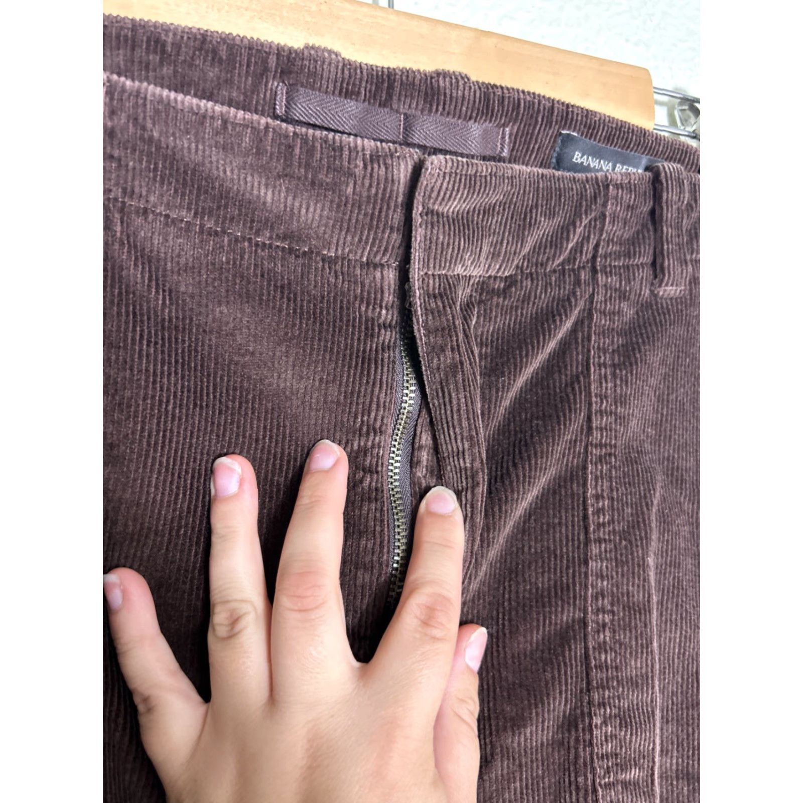 Banana Republic Banana Republic Slim Corduroy Brown Ankle Zip Women's Size 18 Pants User: Banana Republic Slim Corduroy Brown Ankle Zip Women's Size 18 Pants Size 40" / US 18 - 6 Thumbnail
