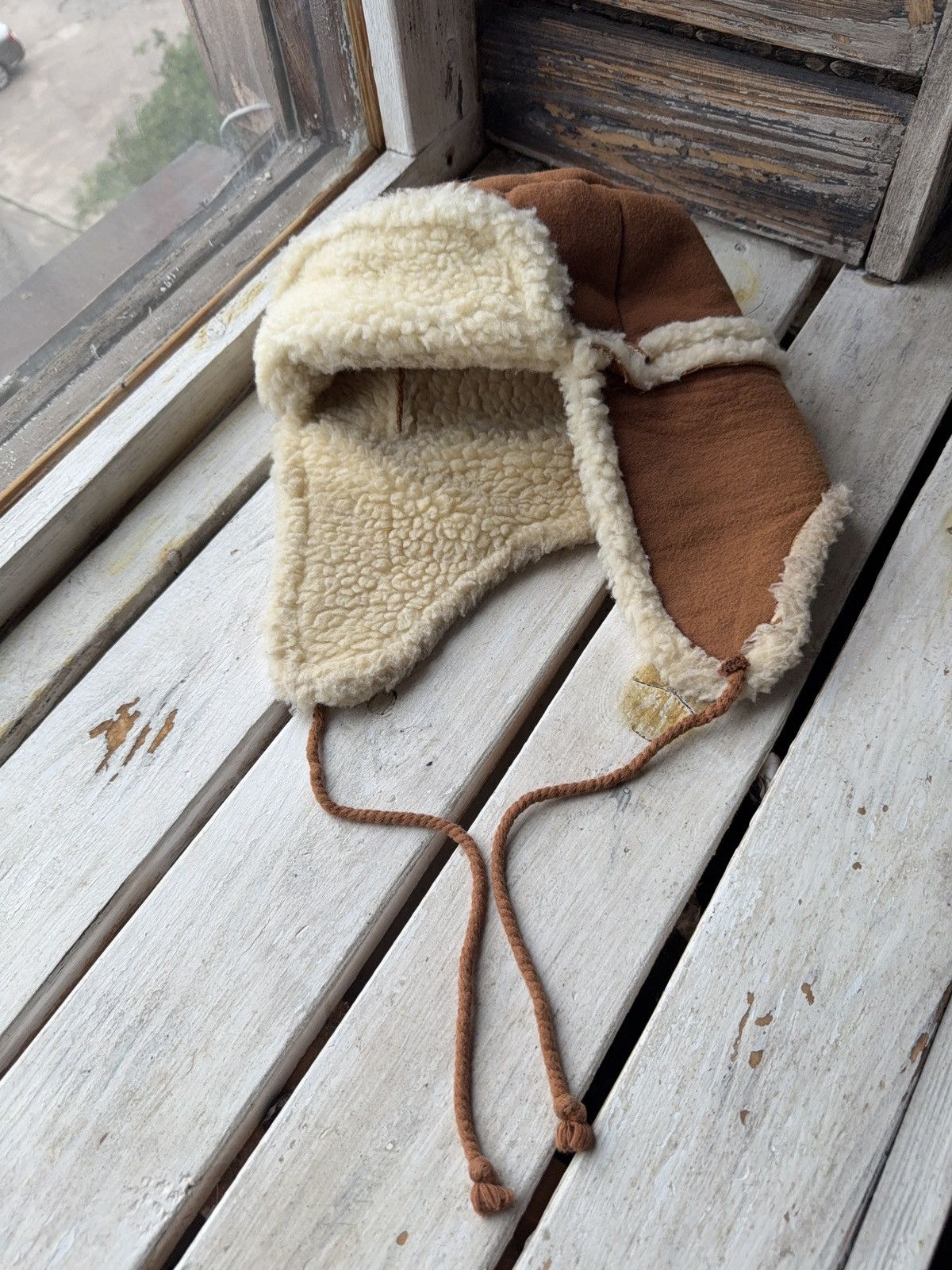Vintage Y2K Retro 90s American Vintage Fuzzy Hat Trapper hat Italy Size ONE SIZE - 4 Thumbnail
