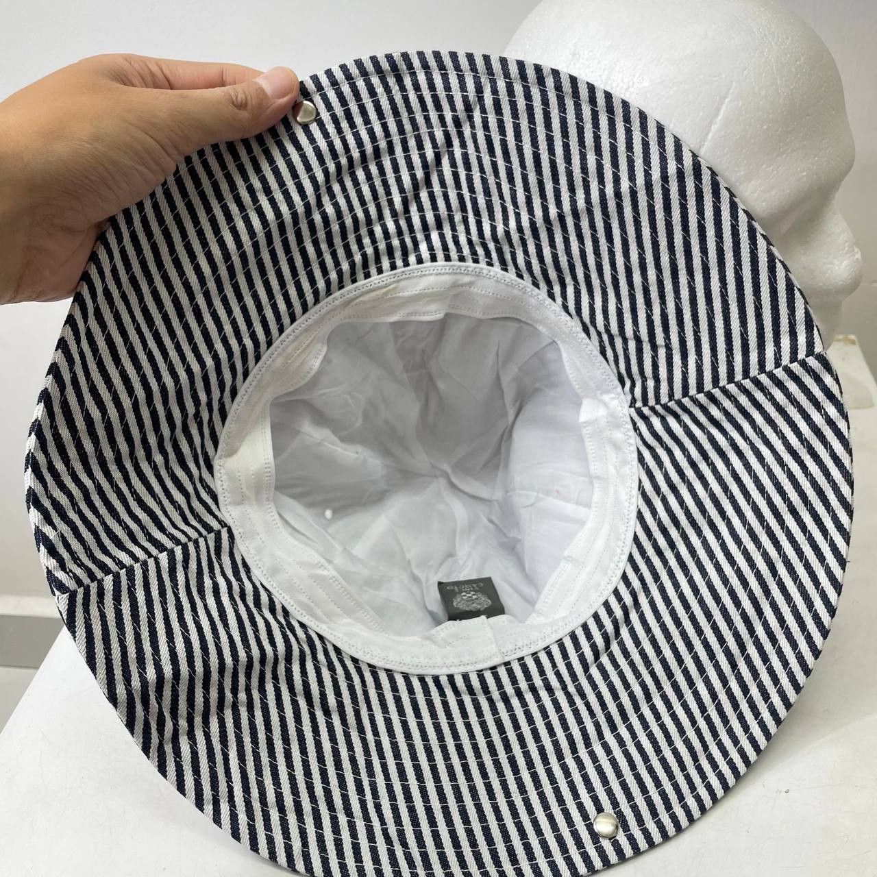 Vince Camuto ⭐️SALE⭐️ VINCE CAMUTO BUCKET HAT Size ONE SIZE - 4 Thumbnail