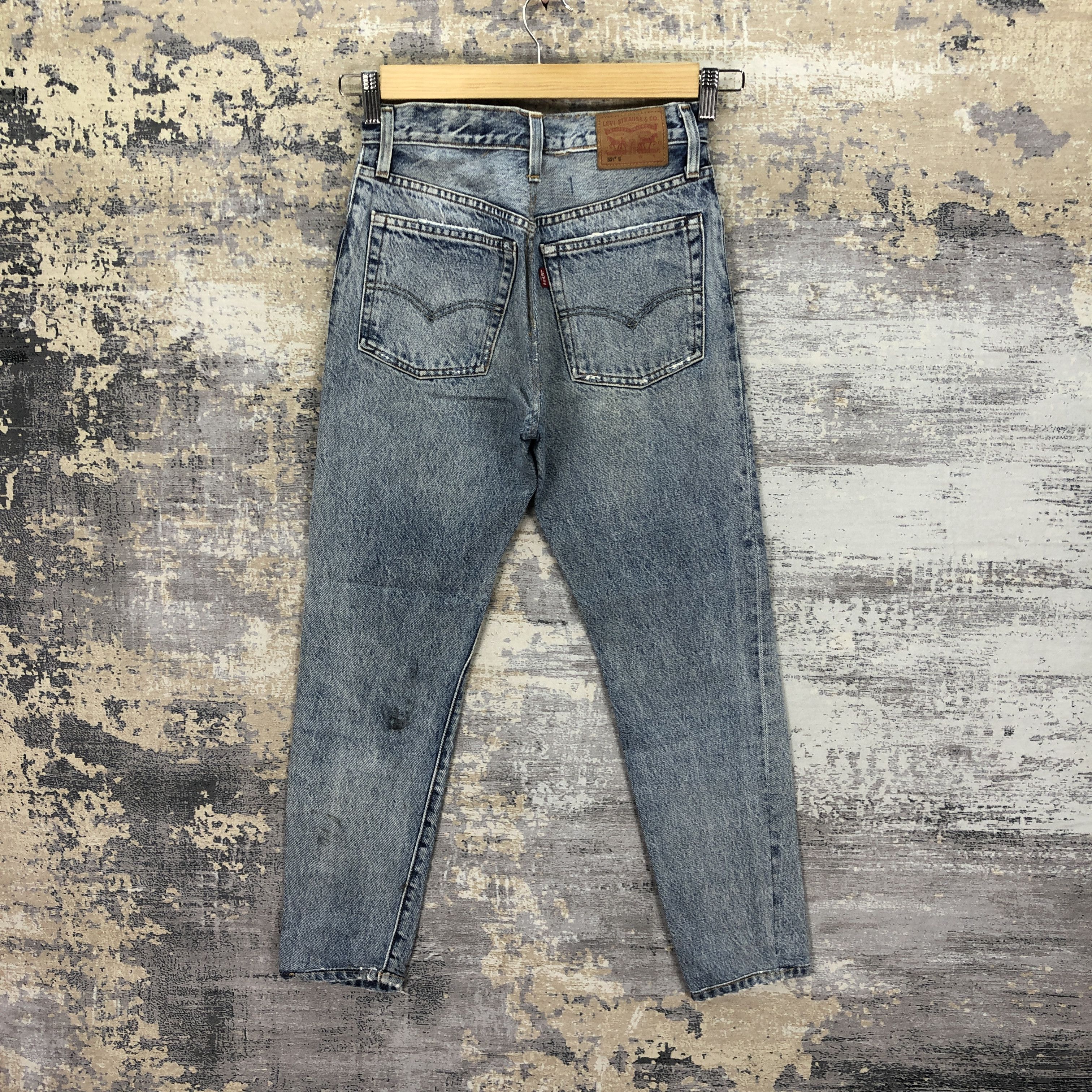 Levi's Vintage Y2K Levis 501 Acid Wash Jeans Levi's Faded Denim Size 24" / US 00 / IT 34 - 2 Thumbnail