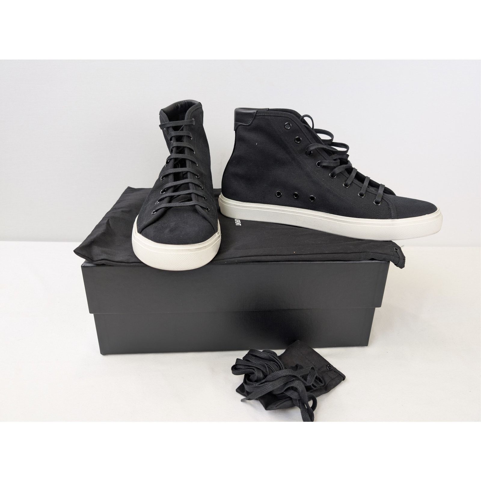 Saint Laurent Paris o1rshd1 Malibu Mid-Top Sneaker in black canvas and leather Size US 11 / EU 44 - 16 Thumbnail