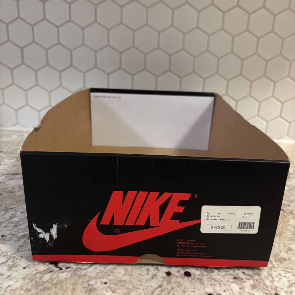 Jordan Brand Size 13-Jordan 1 black toe 2013 OG pair NEW/NO BOX SHIP ASAP Size US 13 / EU 46 - 13 Thumbnail