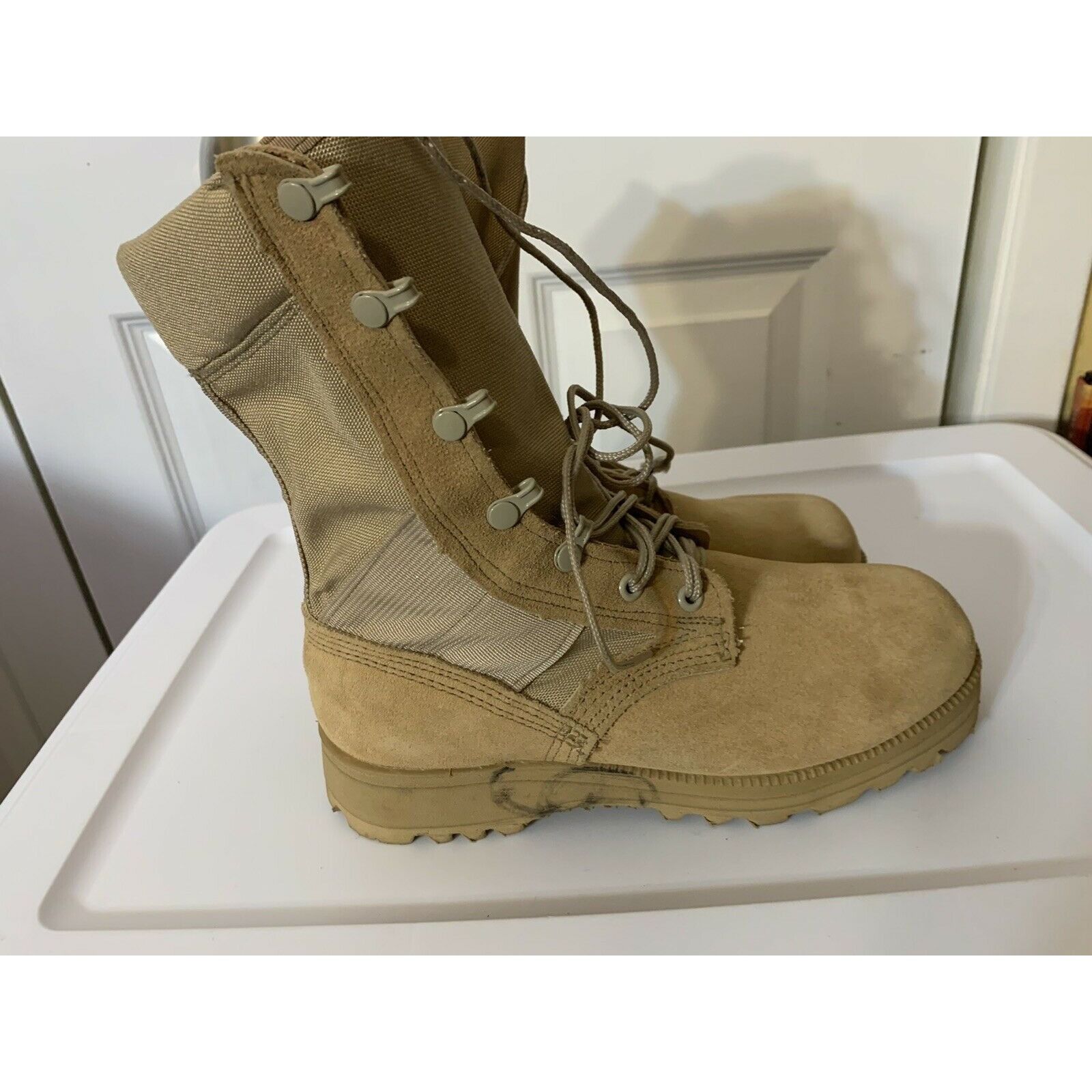 Vibram Vibram Men’s Sz 5W Desert Combat Work Boots Tan Size US 5 / EU 37 - 2 Thumbnail
