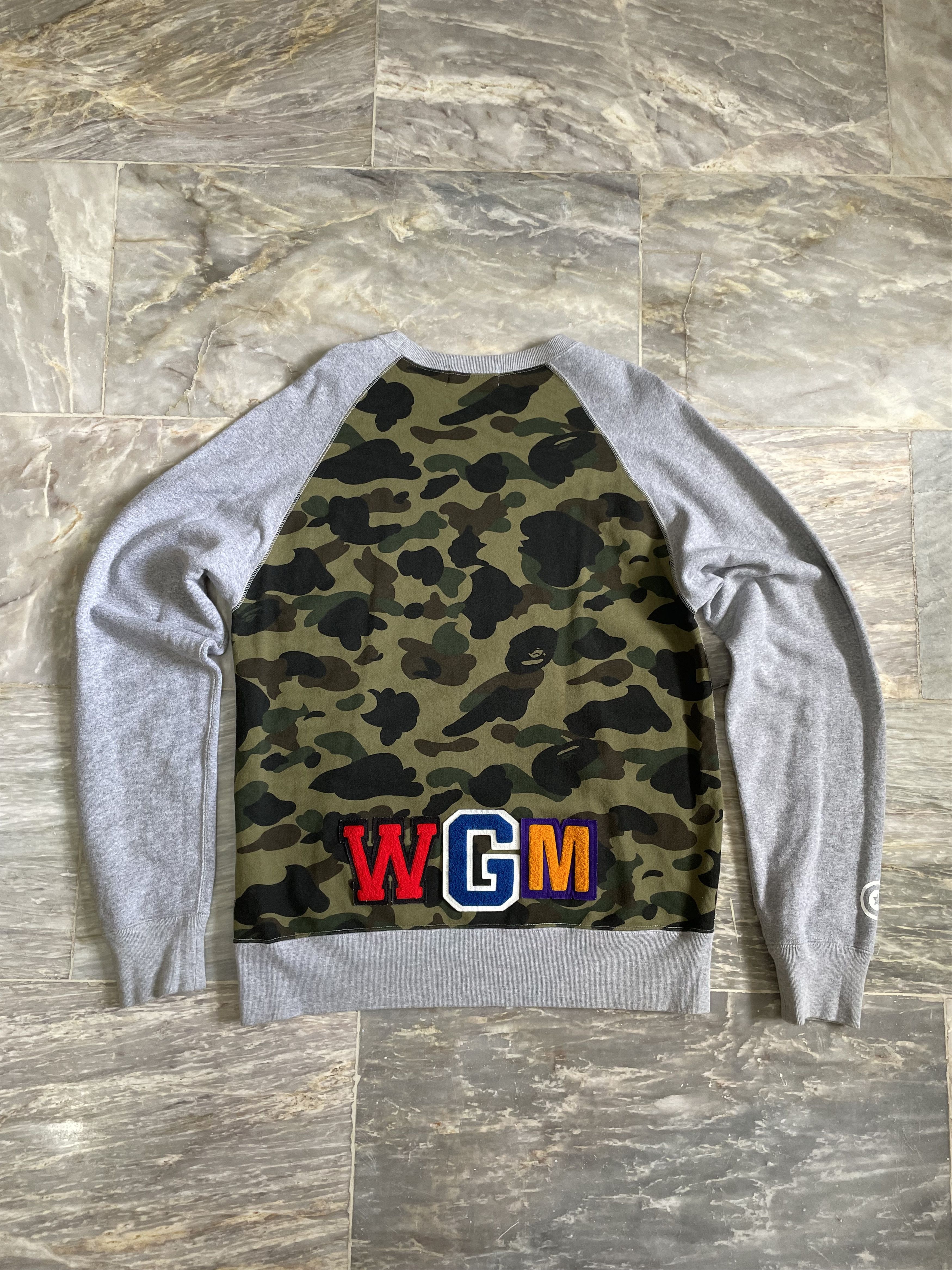 Bape A BATHING APE SHARK CREWNECK Size US L / EU 52-54 / 3 - 7 Thumbnail