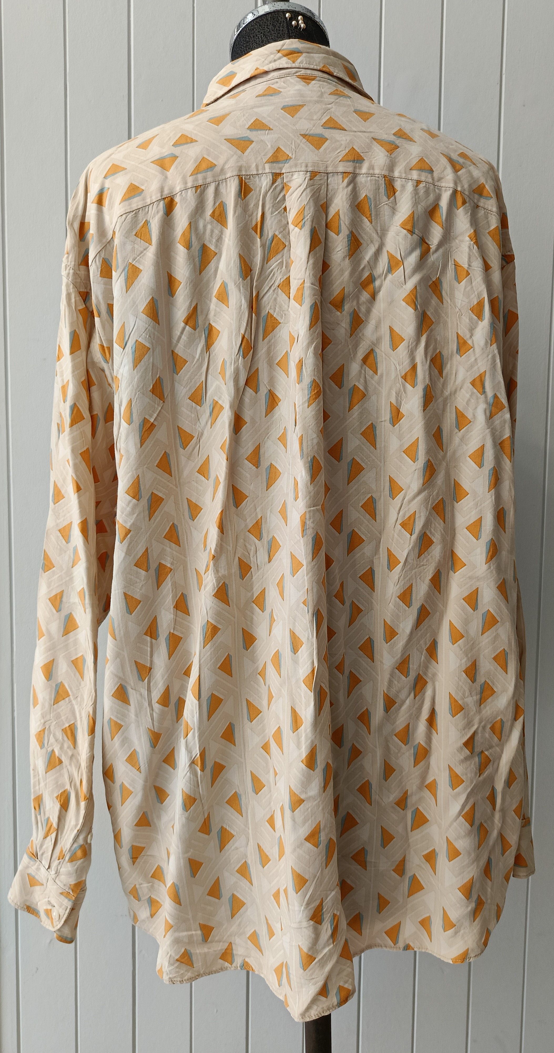 Japanese Brand Niko and ... triangles orange rayon large shirt Size US L / EU 52-54 / 3 - 7 Thumbnail
